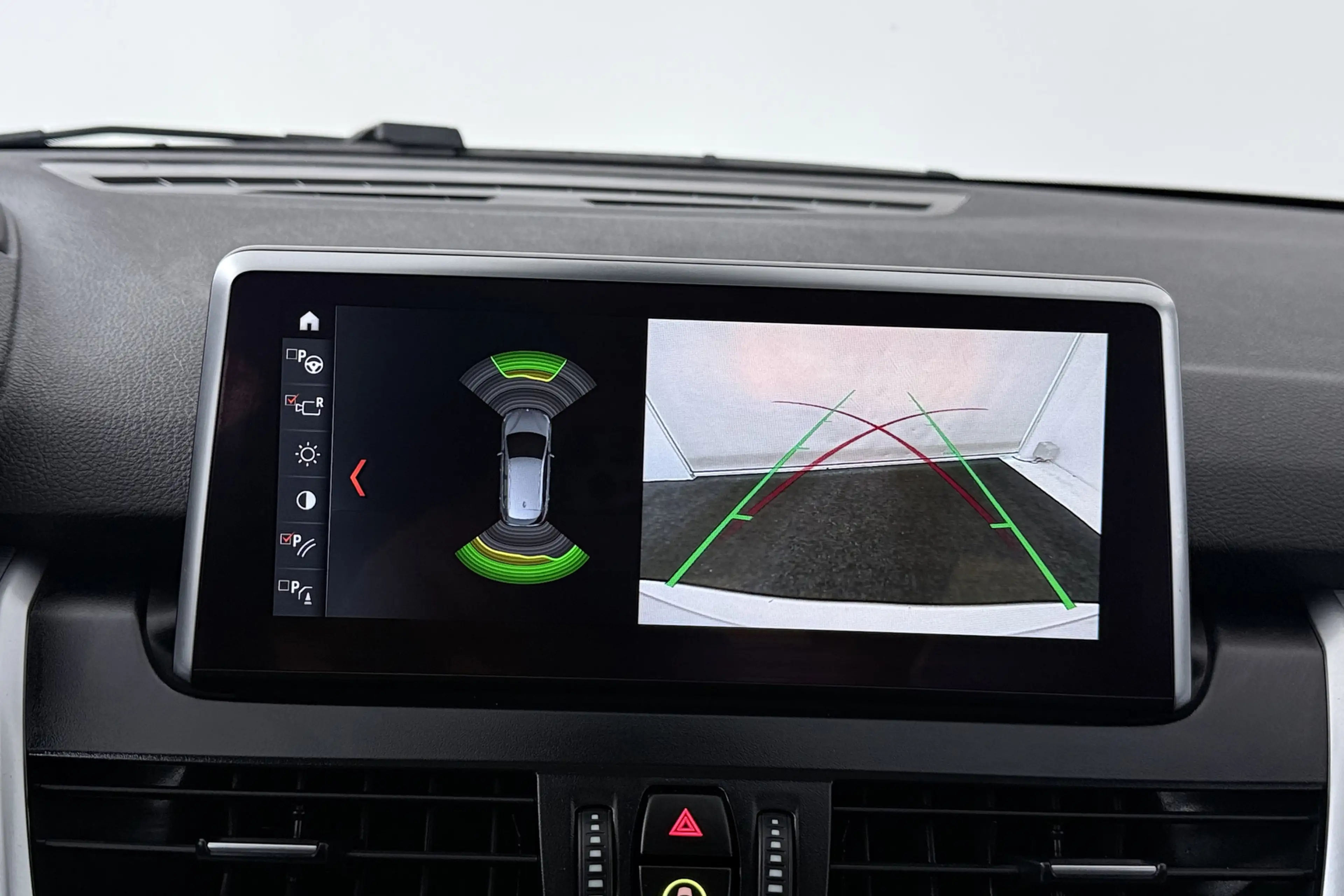 BMW 218 2-serie Active Tourer 218i High Executive Edition — photo 11