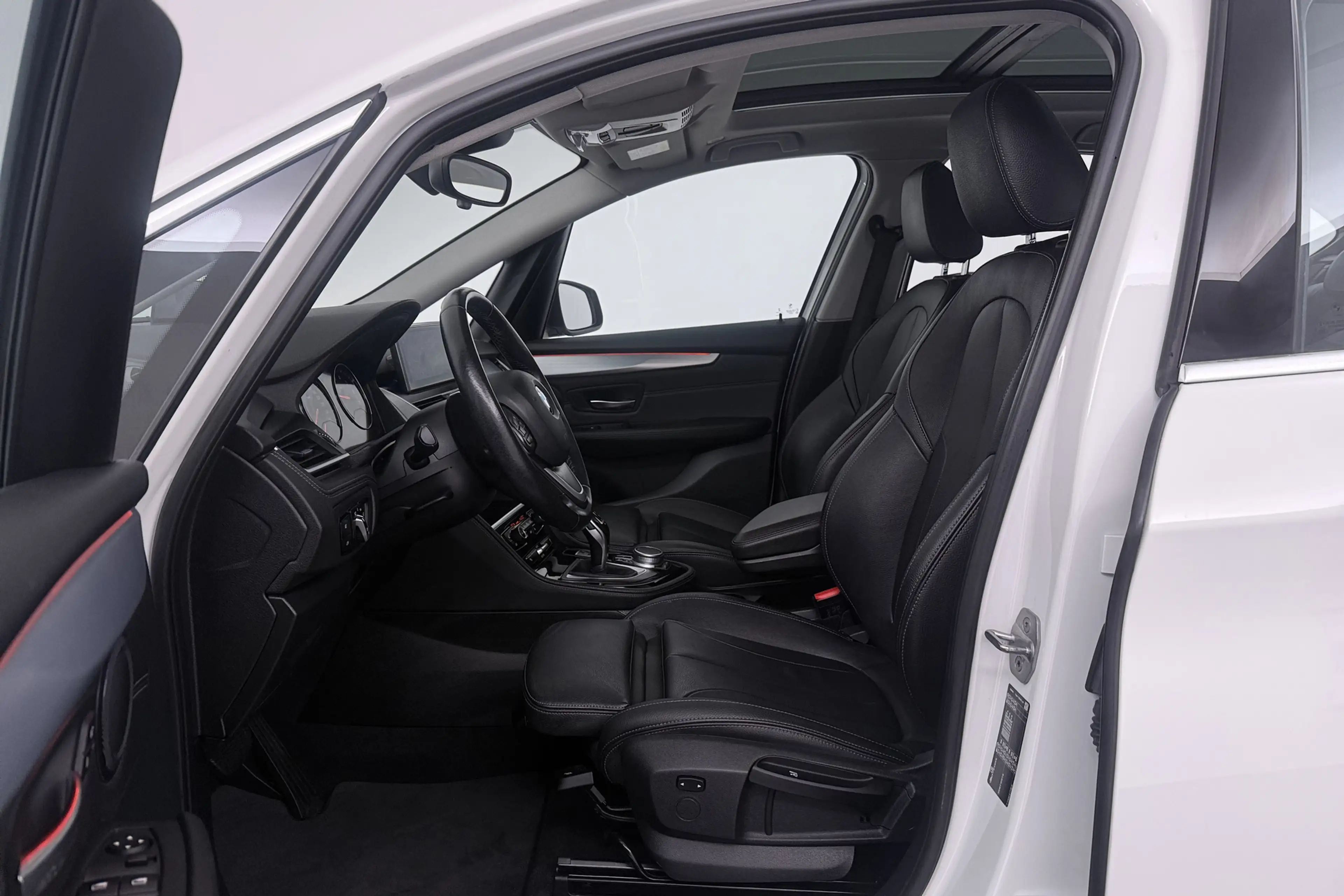 BMW 218 2-serie Active Tourer 218i High Executive Edition — photo 20