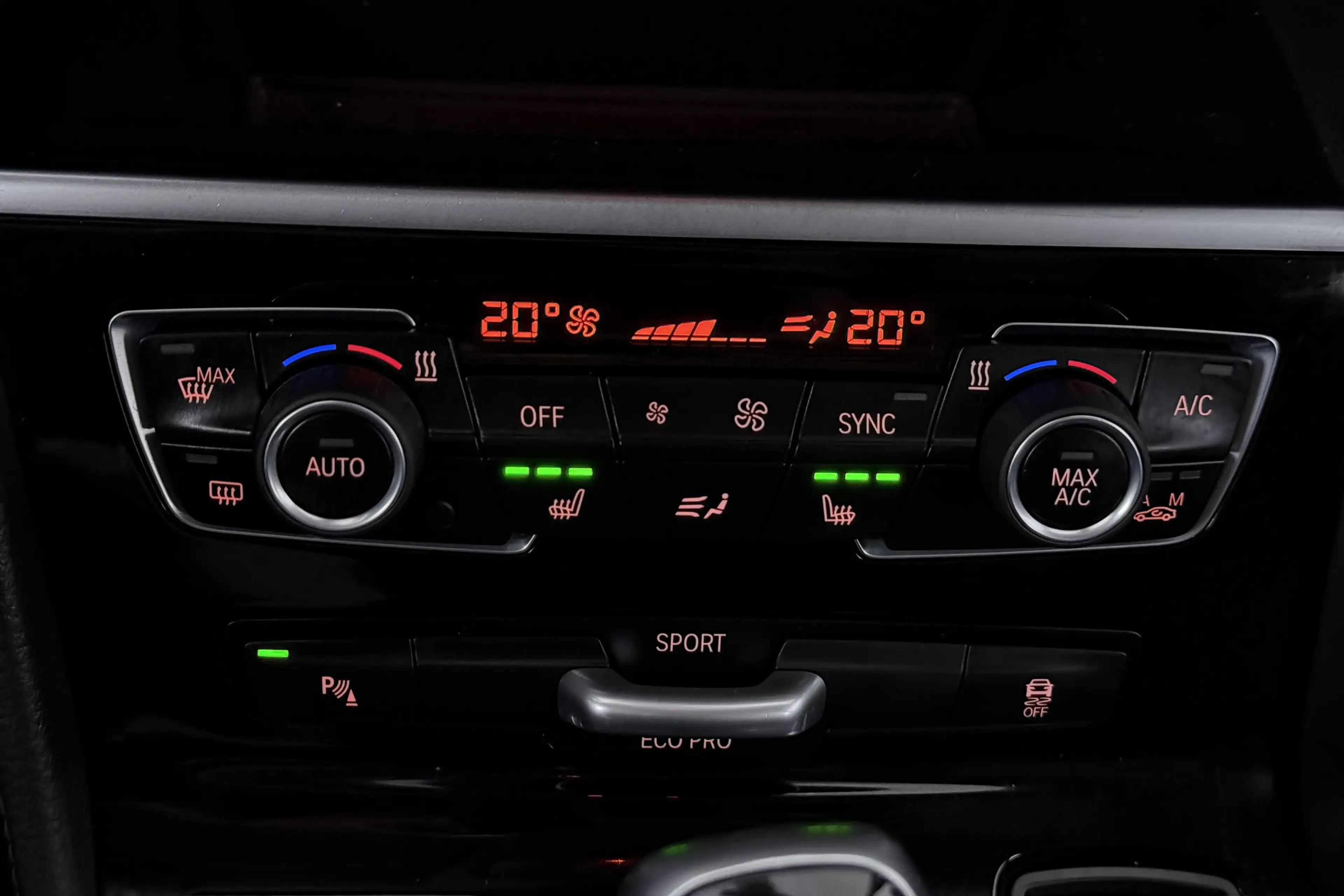 BMW 218 2-serie Active Tourer 218i High Executive Edition — photo 18