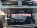 Volkswagen Tiguan 1.5 TSI R-Line **PANODAK+CARPLAY+SIDE ASSIST** Zwart - thumbnail 23