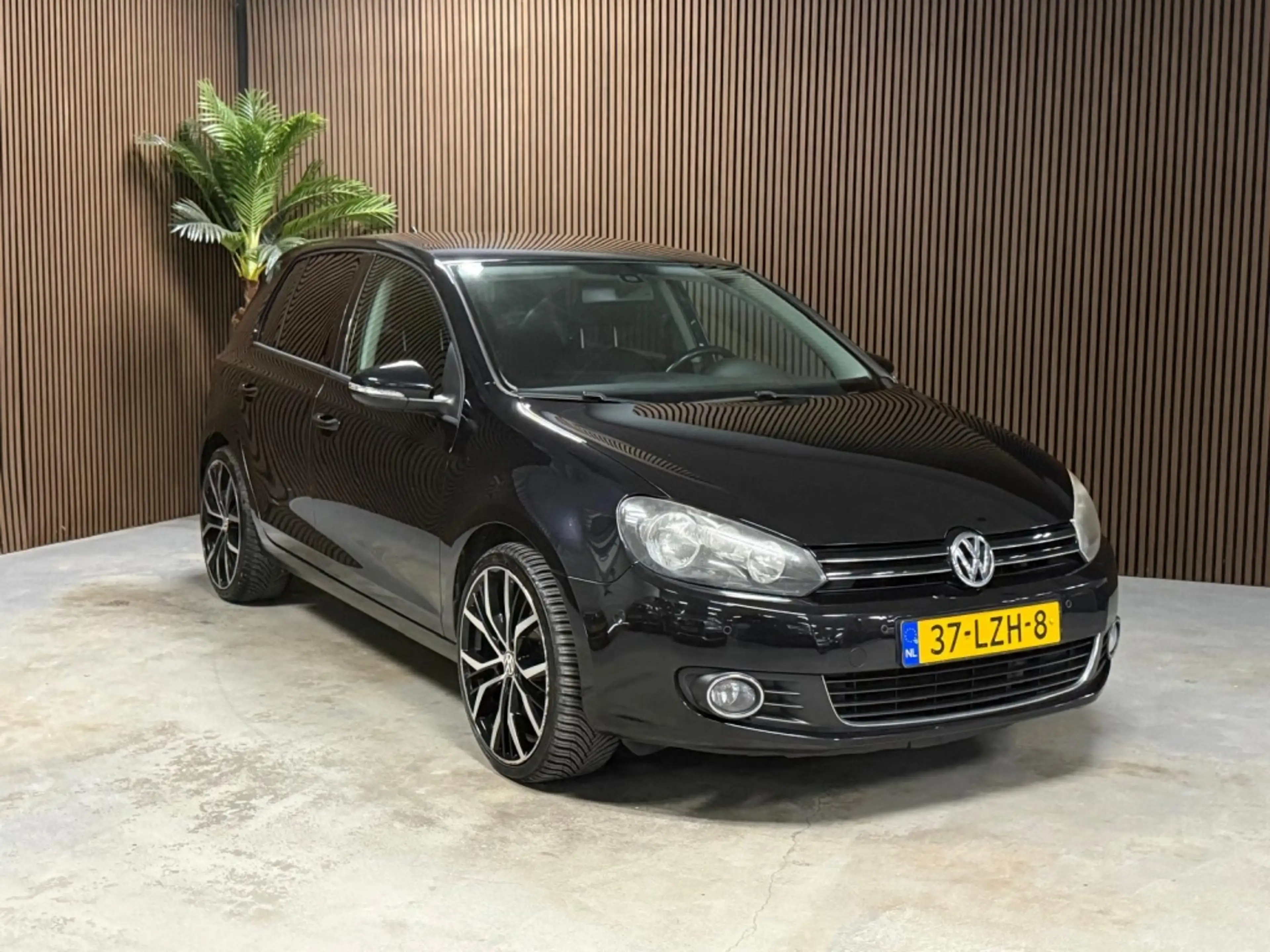 Volkswagen Golf 1.4 TSI Highline — photo 4
