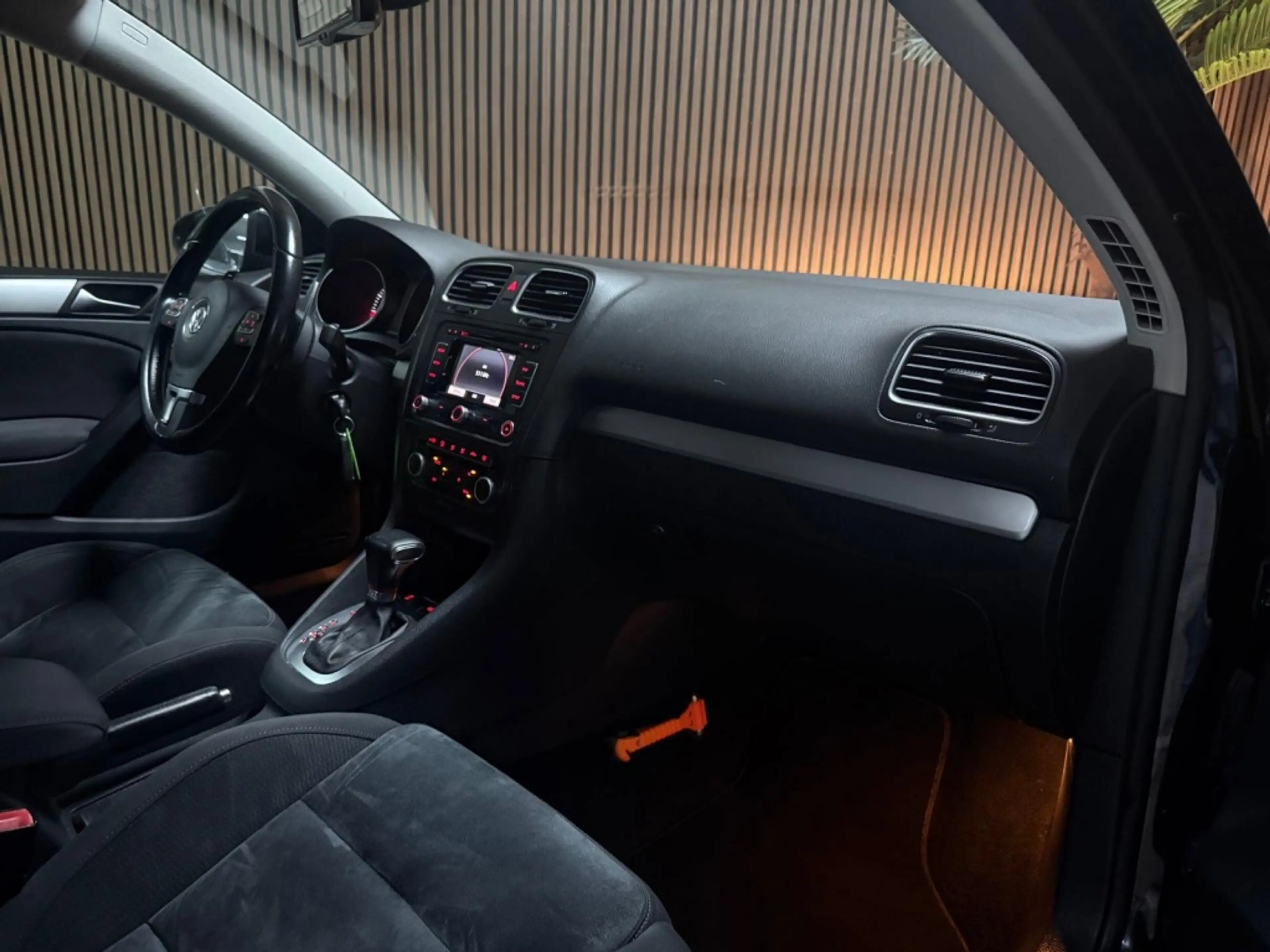 Volkswagen Golf 1.4 TSI Highline — photo 11