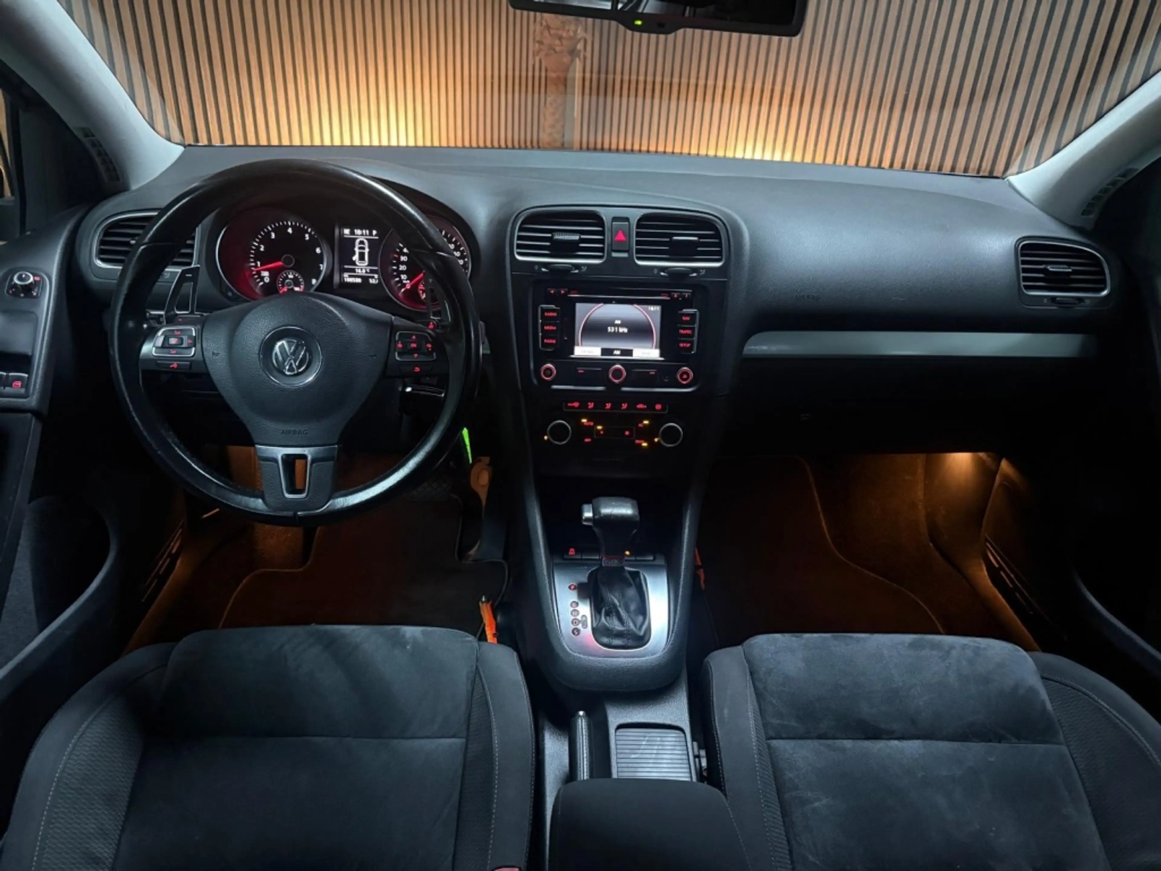 Volkswagen Golf 1.4 TSI Highline — photo 10