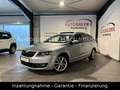 Skoda Octavia Combi Joy Aut./Xenon/CarPlay/Navi/EU 6 Argent - thumbnail 1