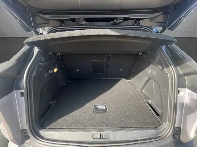 Peugeot 3008 view 7