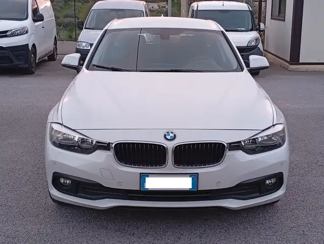 BMW 320 320d Touring xdrive auto