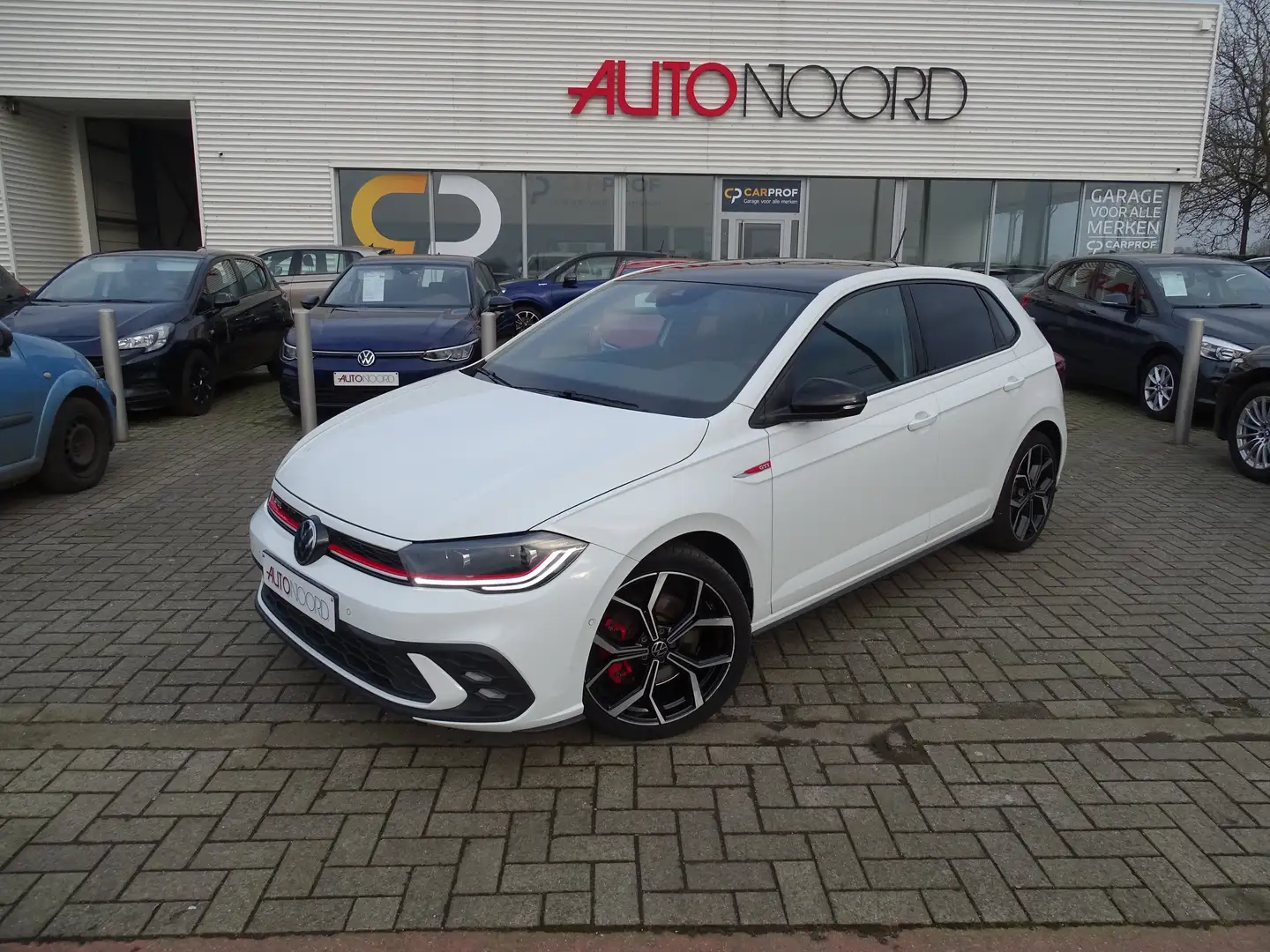 Volkswagen Polo GTI 2.0 TSI DSG Wit - 1