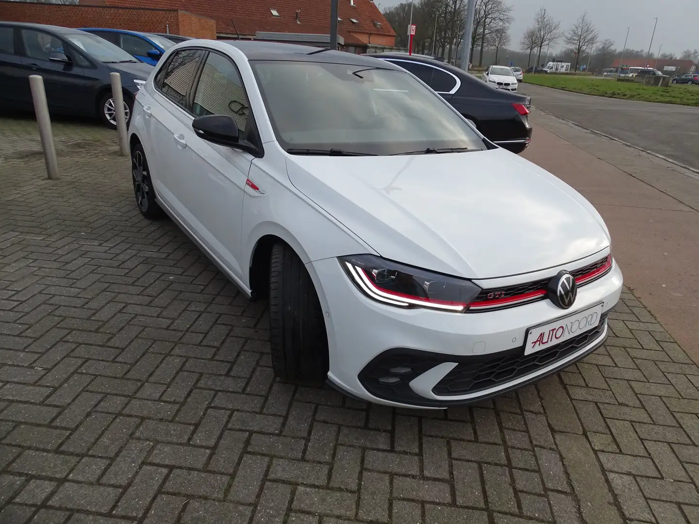 Volkswagen Polo GTI 2.0 TSI DSG Wit - 2
