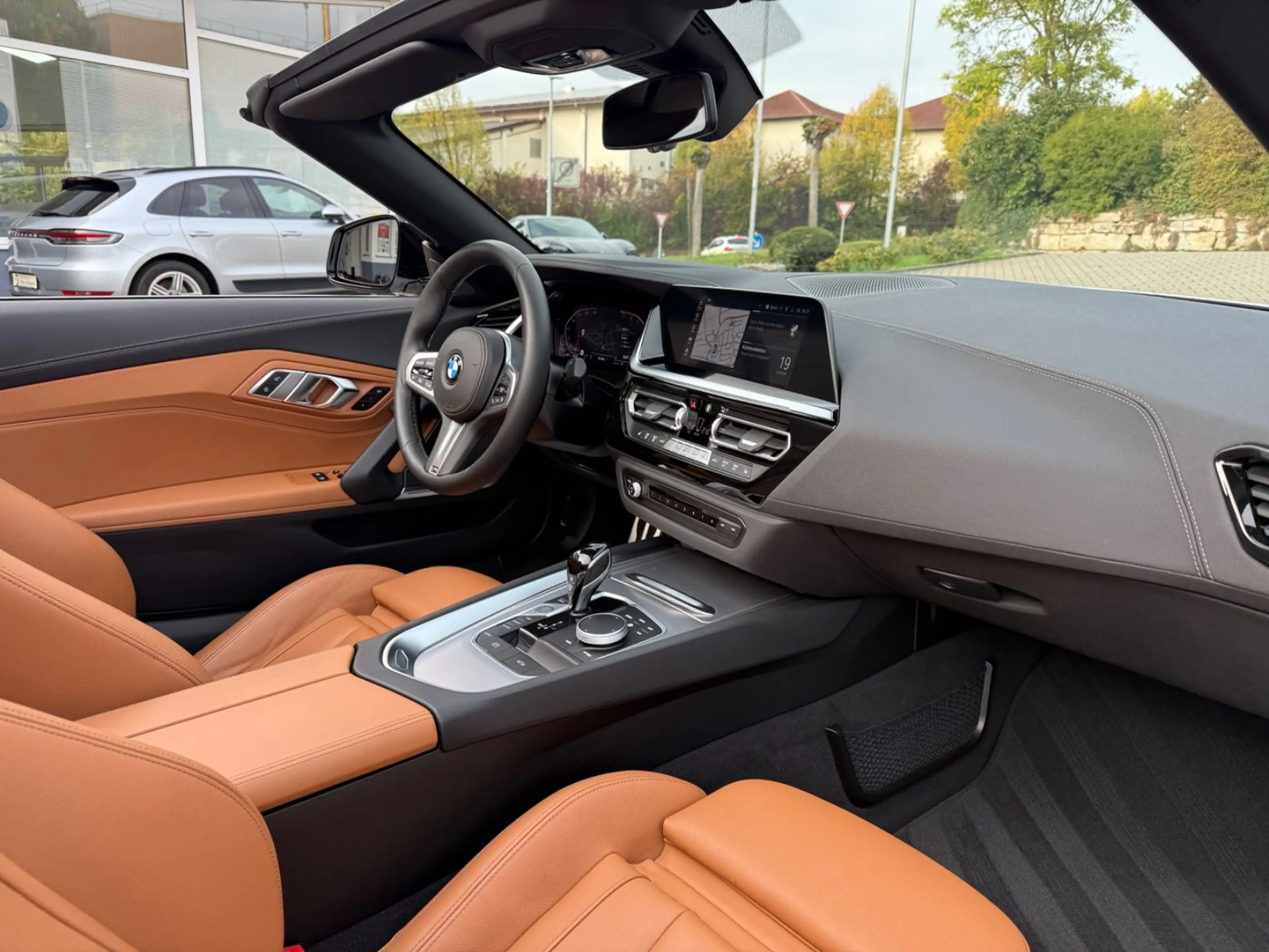 BMW Z4 sDrive 30 i M Sport Inno Memory LiveCockpitPr — photo 2