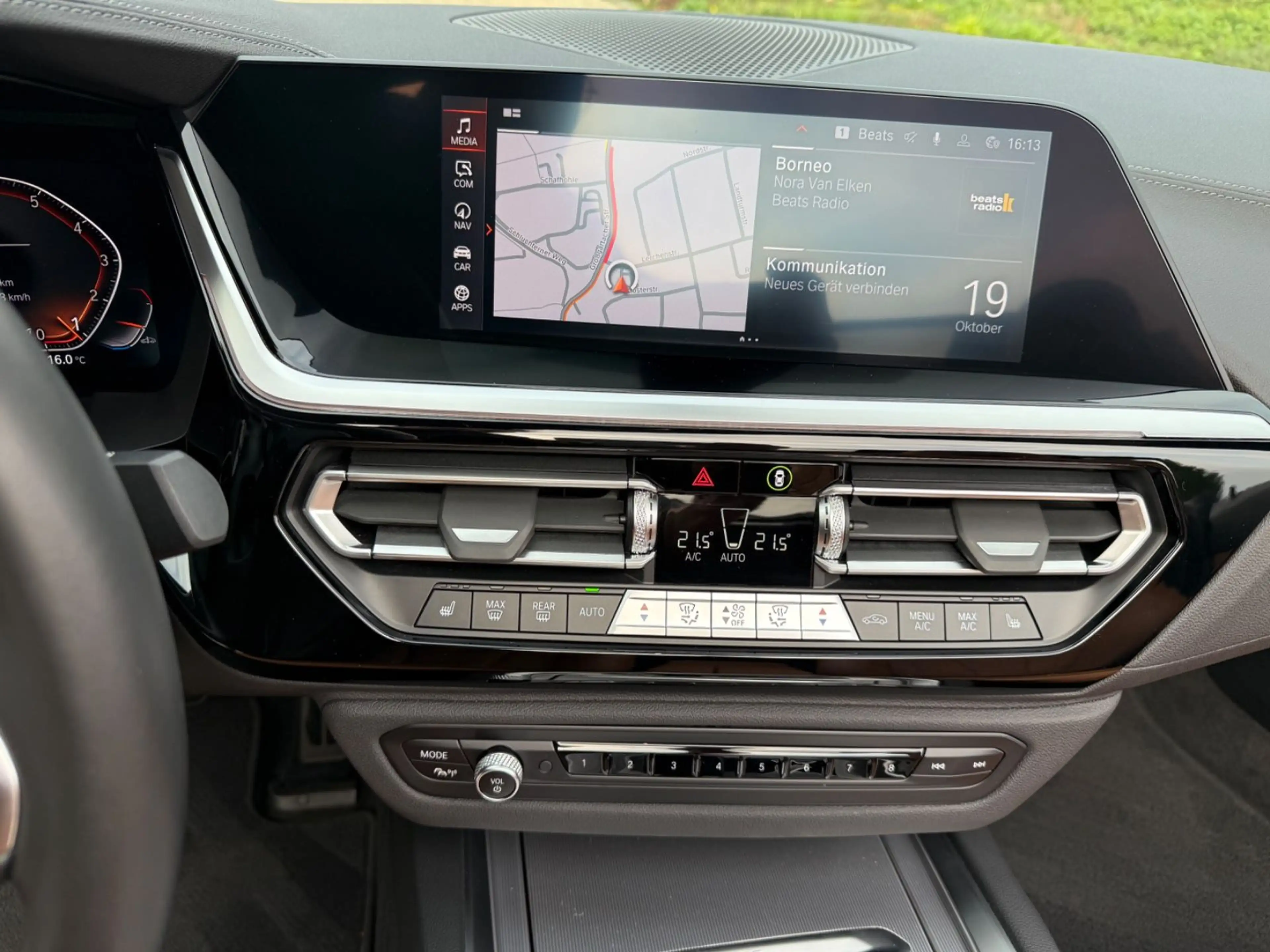 BMW Z4 sDrive 30 i M Sport Inno Memory LiveCockpitPr — photo 15