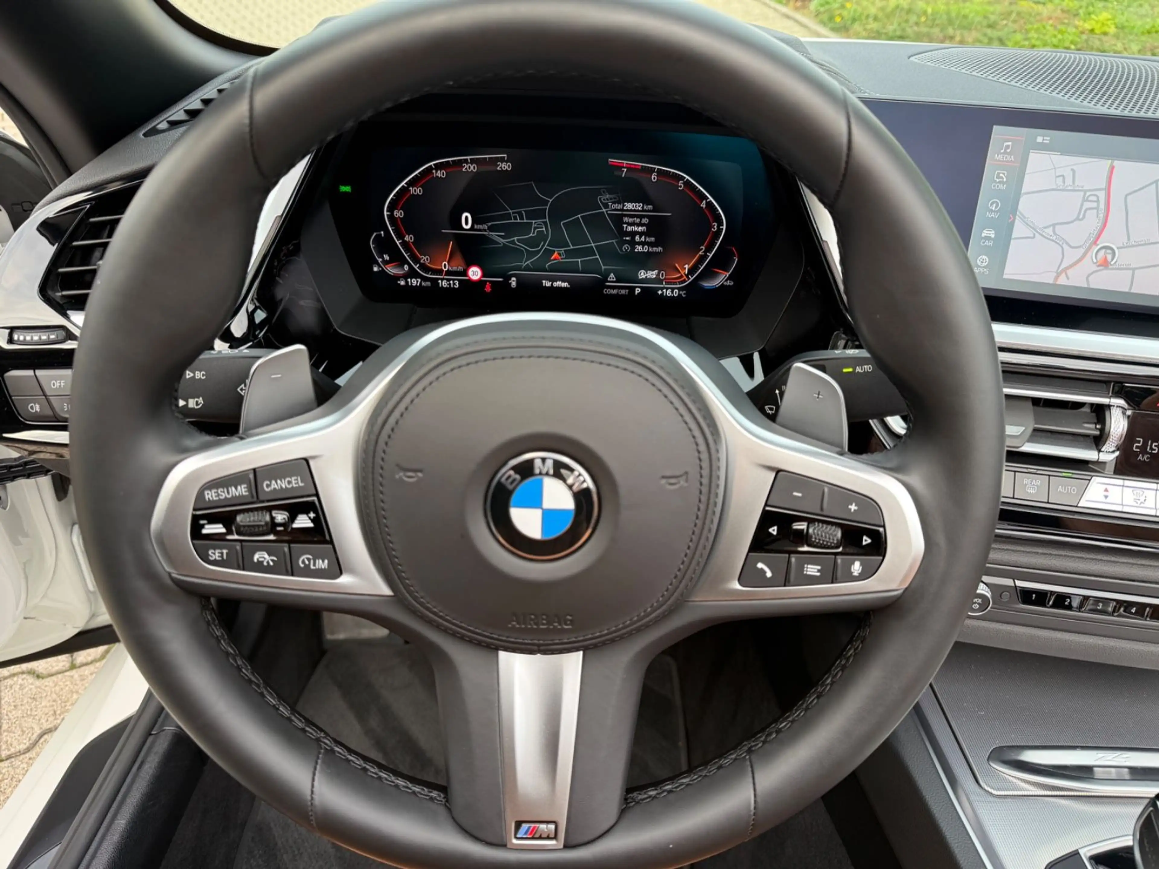 BMW Z4 sDrive 30 i M Sport Inno Memory LiveCockpitPr — photo 12