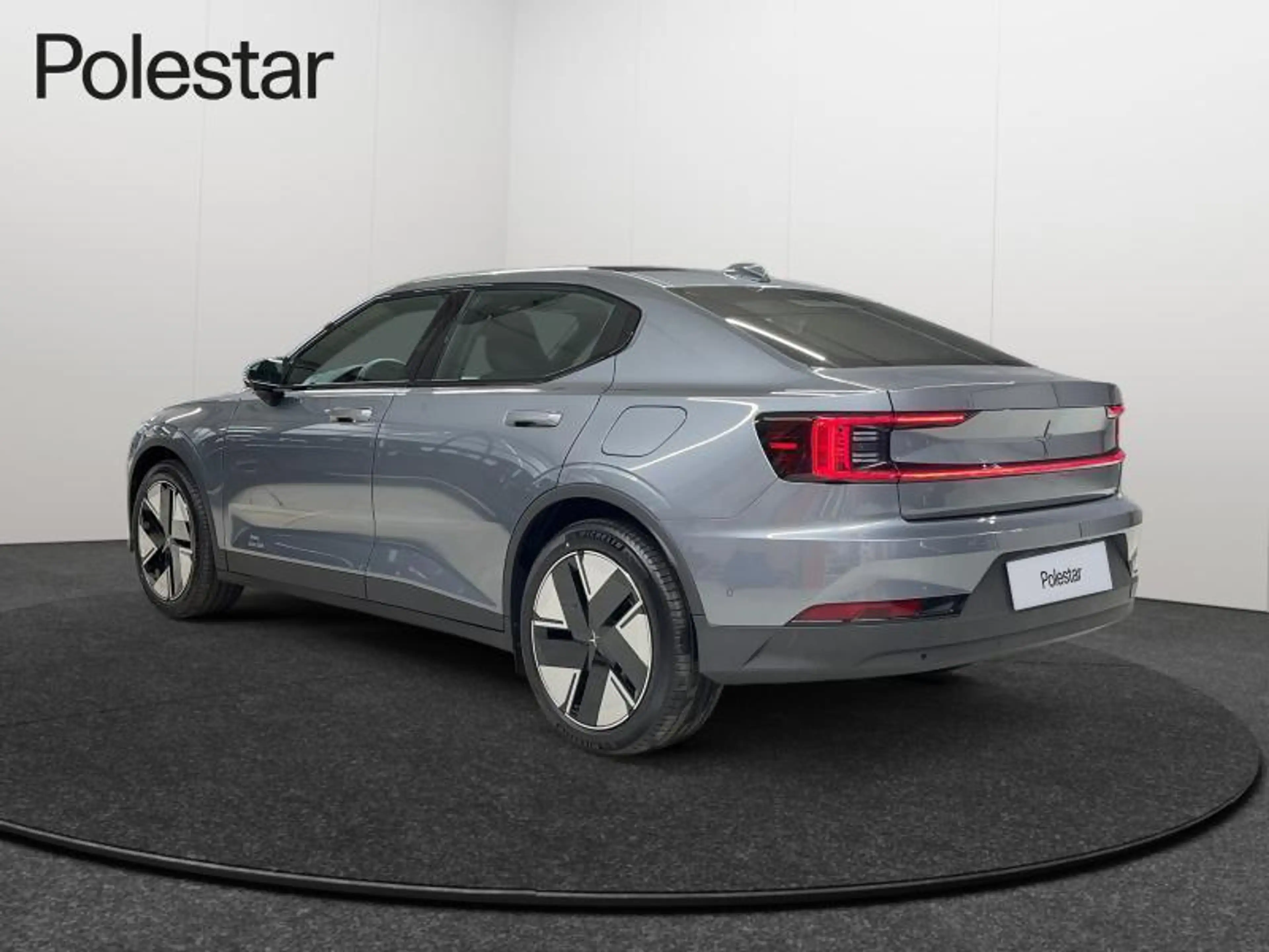 Polestar 2 Long Range — photo 5