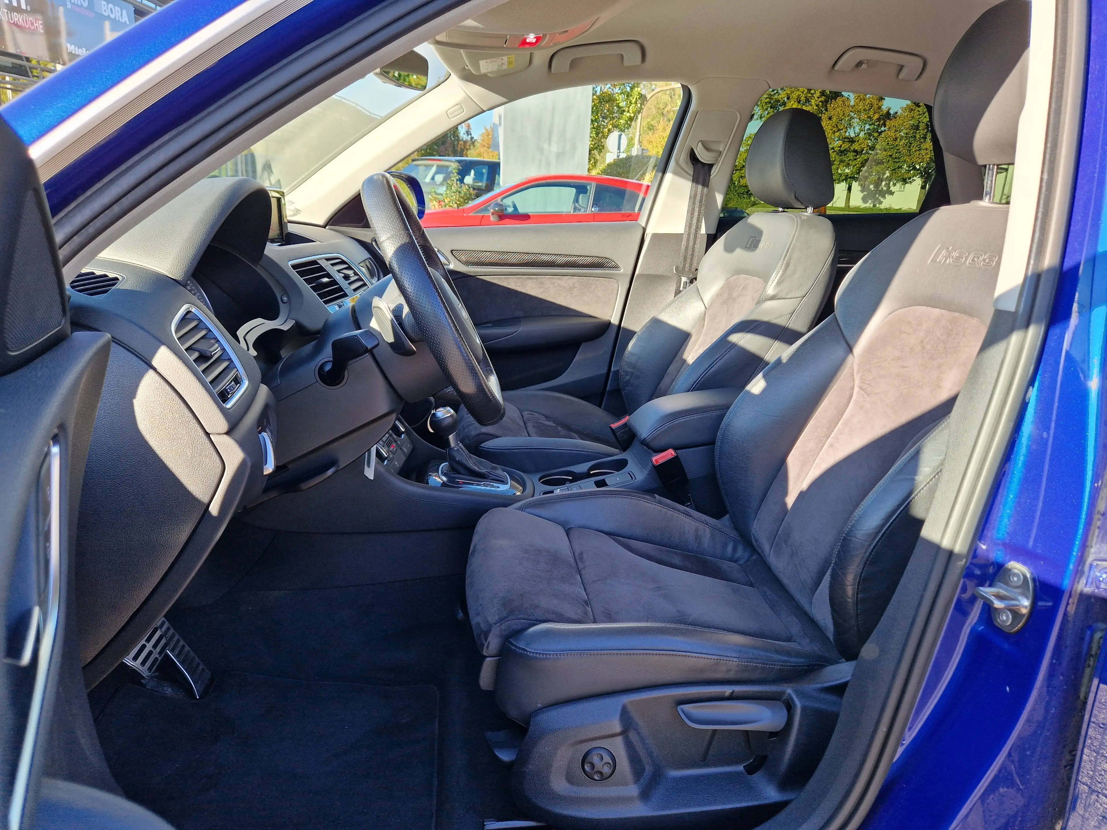 Audi RS Q3 2.5 TFSI quattro AHK Carbon BOSE — photo 6