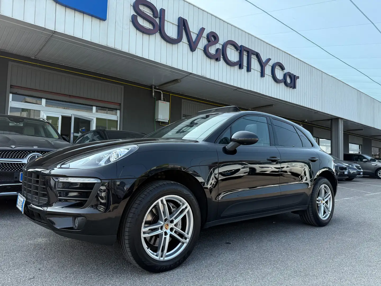 Porsche Macan Macan 3.0d S 250cv SERVICE IN PORSCHE Nero - 1