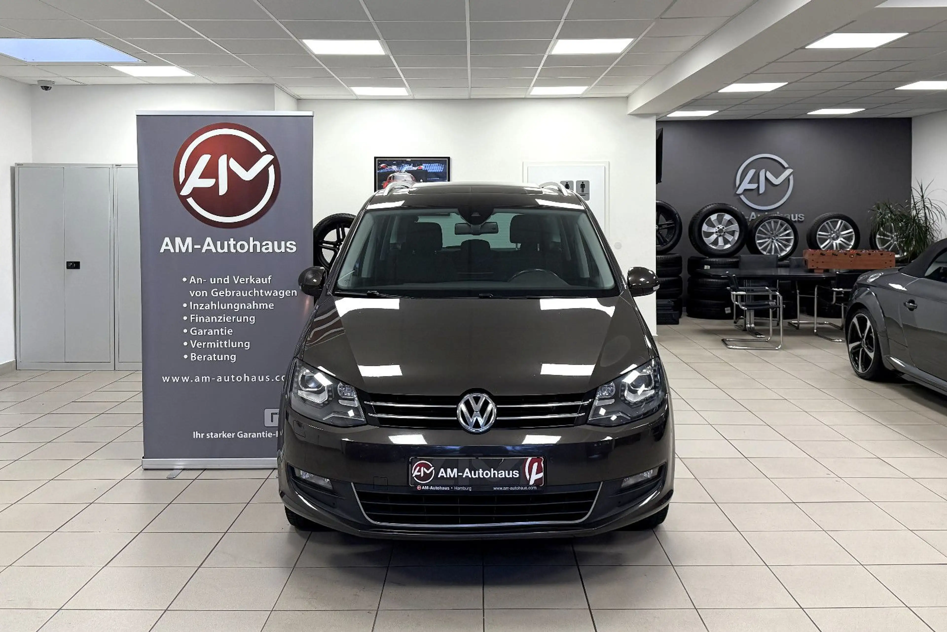 Volkswagen Sharan Cup BMT *7Sitzer*PanoramaSD*AHK*Kamera — photo 10