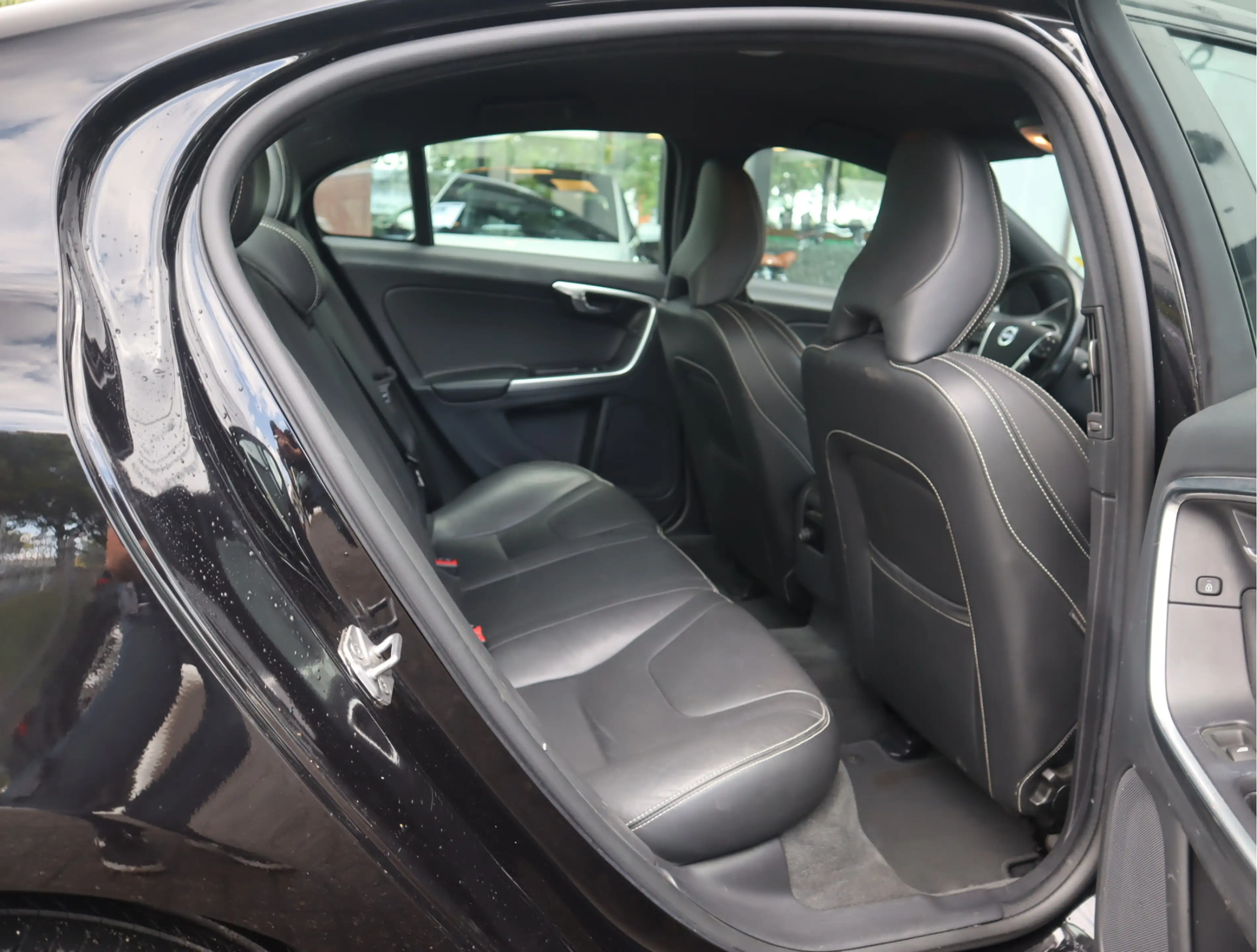 Volvo S60 2.0 T3 Nordic+ Navi / Afn Trekh / Elekramen / Crui — photo 33