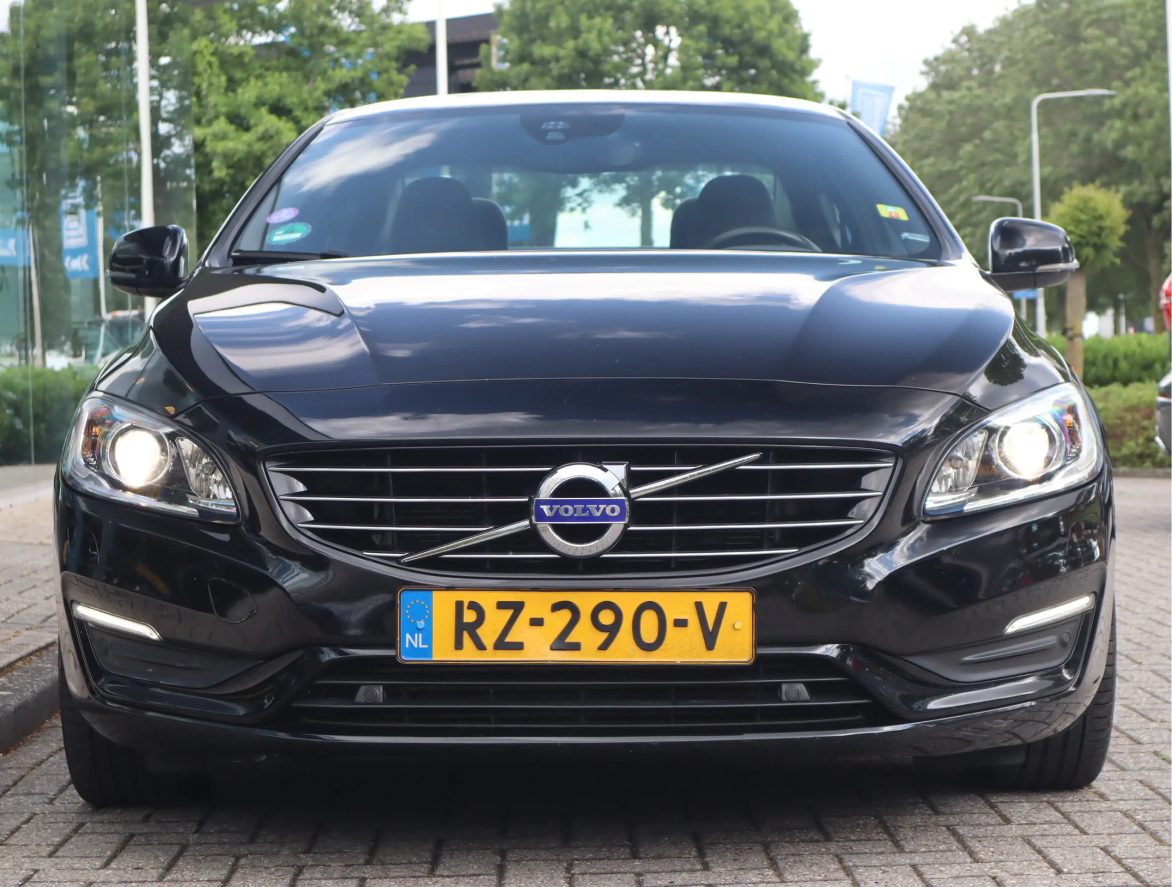 Volvo S60 2.0 T3 Nordic+ Navi / Afn Trekh / Elekramen / Crui — photo 12