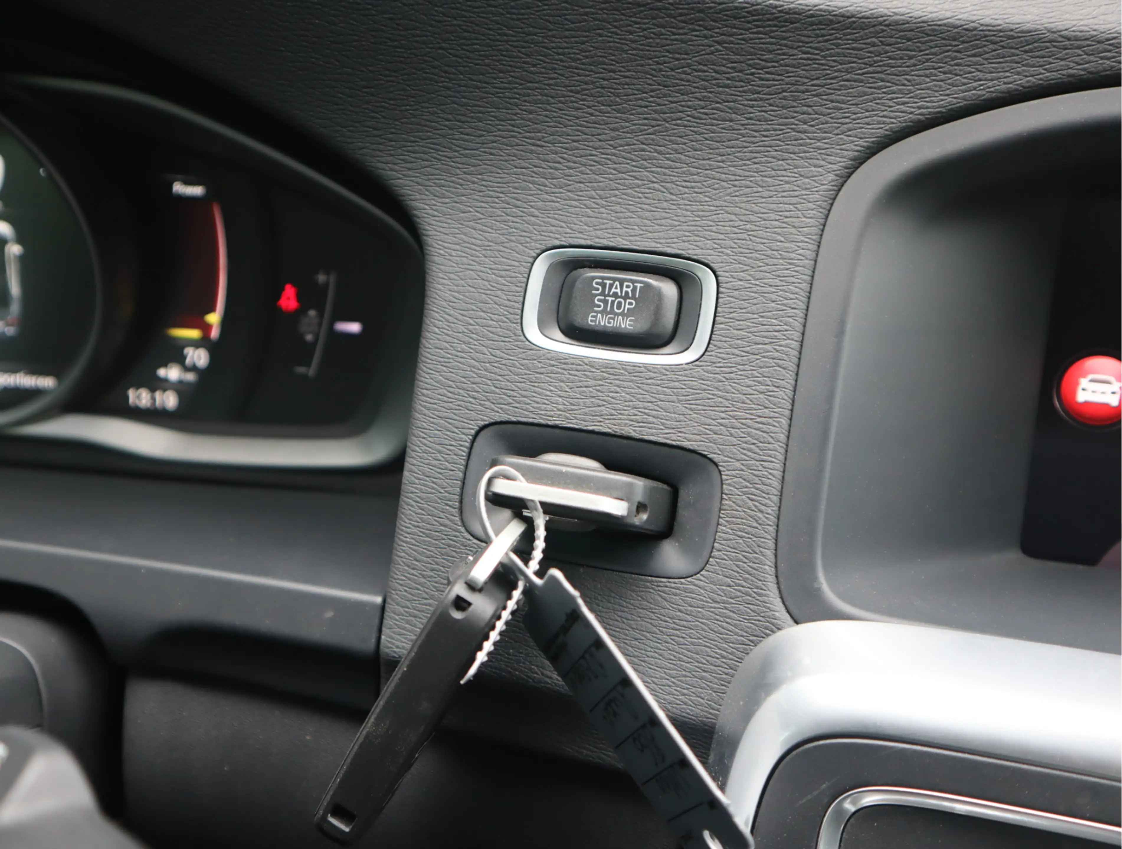 Volvo S60 2.0 T3 Nordic+ Navi / Afn Trekh / Elekramen / Crui — photo 30