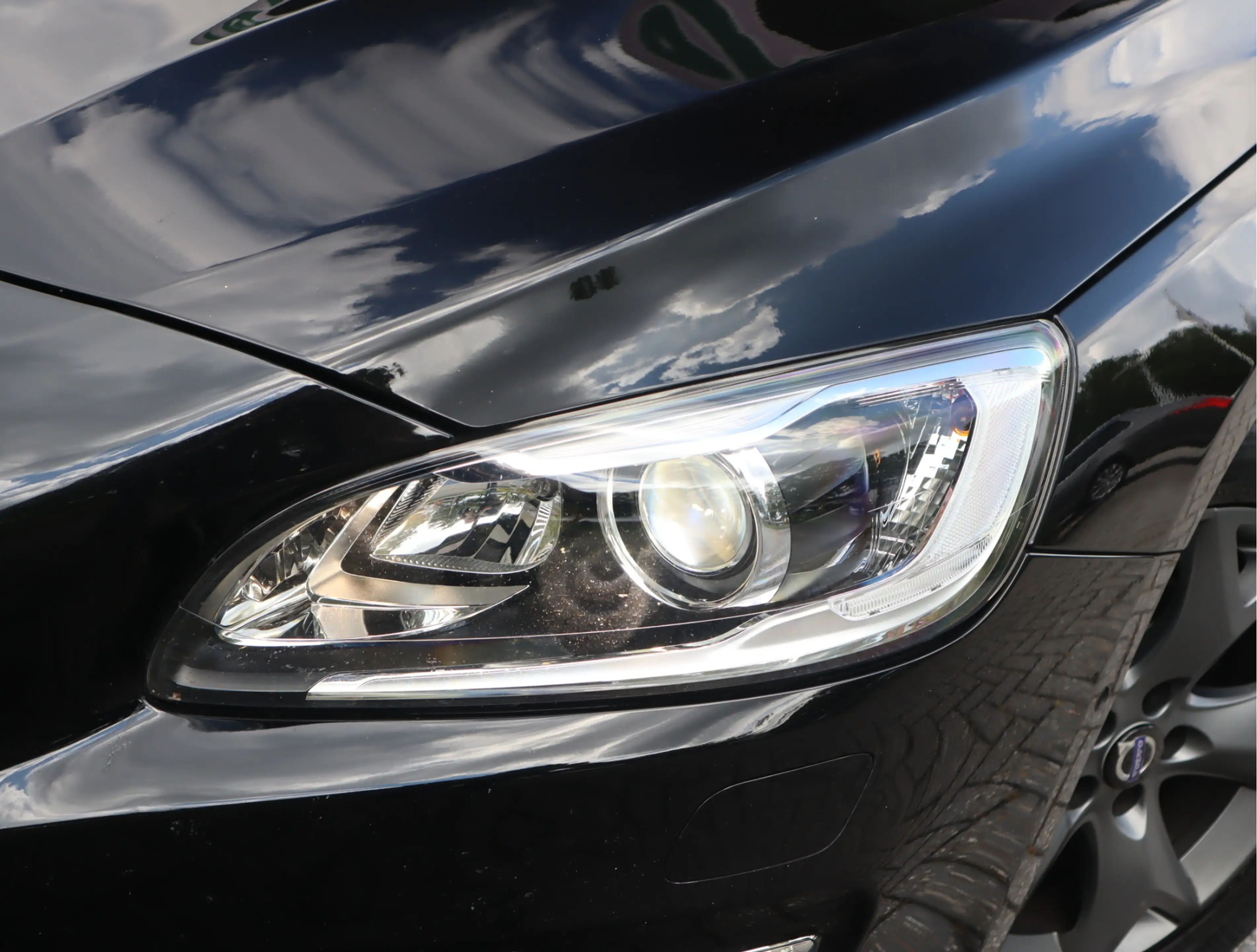 Volvo S60 2.0 T3 Nordic+ Navi / Afn Trekh / Elekramen / Crui — photo 18