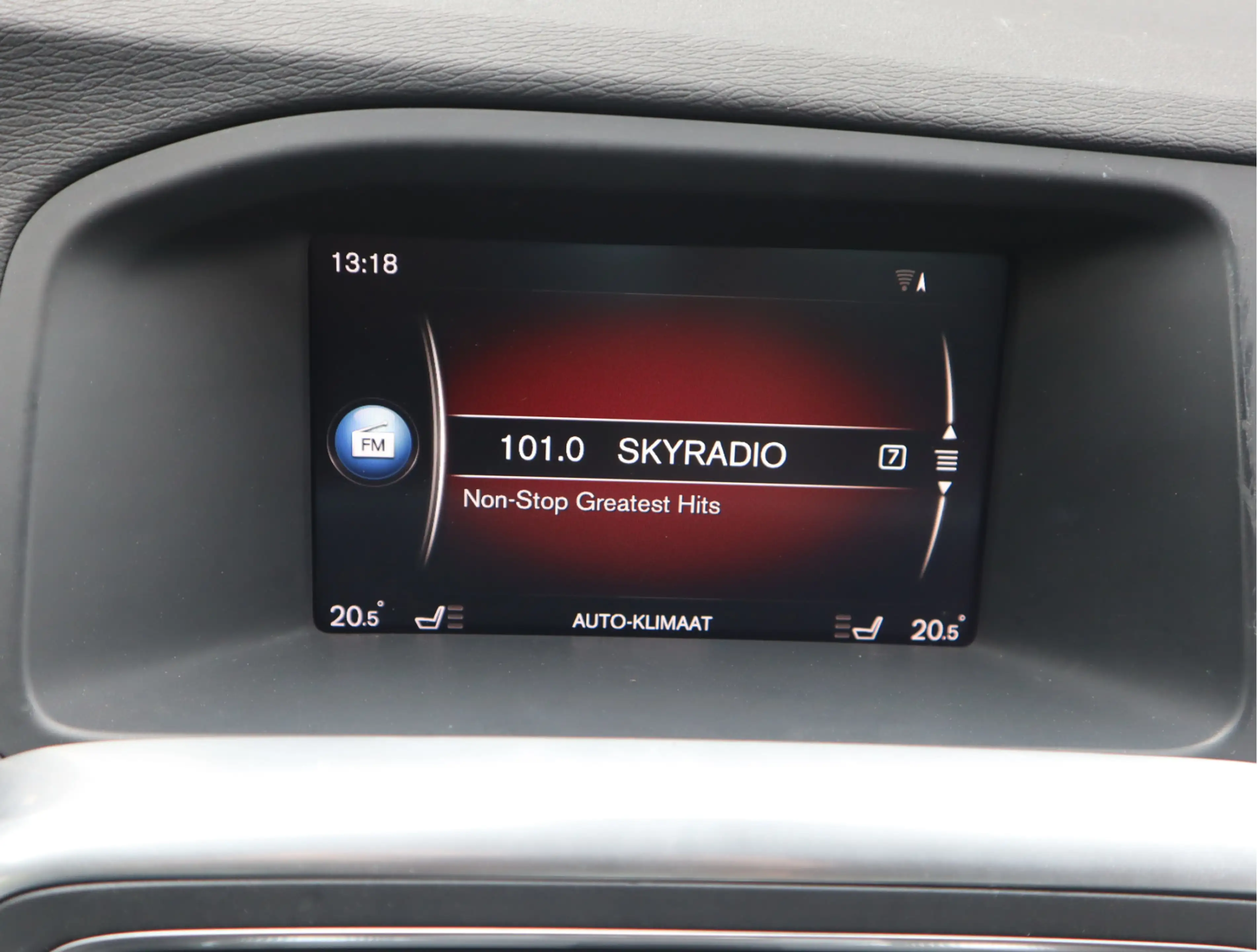 Volvo S60 2.0 T3 Nordic+ Navi / Afn Trekh / Elekramen / Crui — photo 25