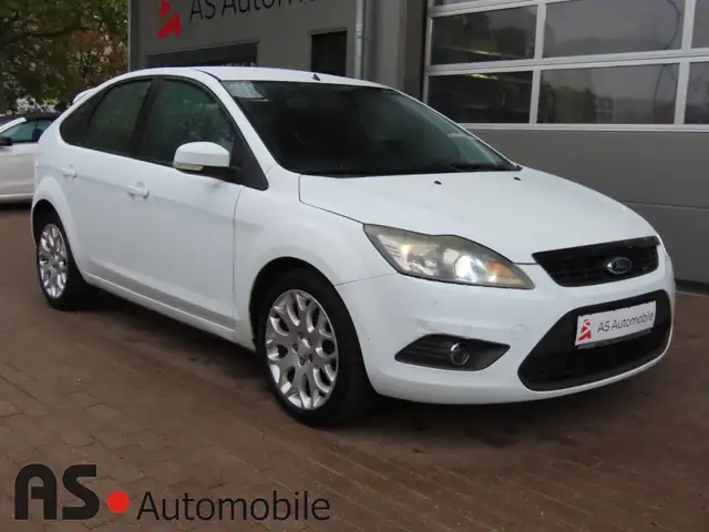 Ford Focus Titanium Klima*Rückfahrkamera*El.Sitze