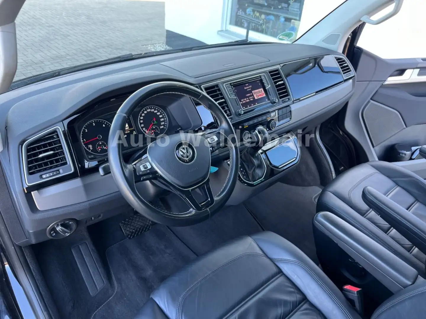 Volkswagen T6 Multivan Join 4Motion DSG LED Schiebedach DAB Negro - 2