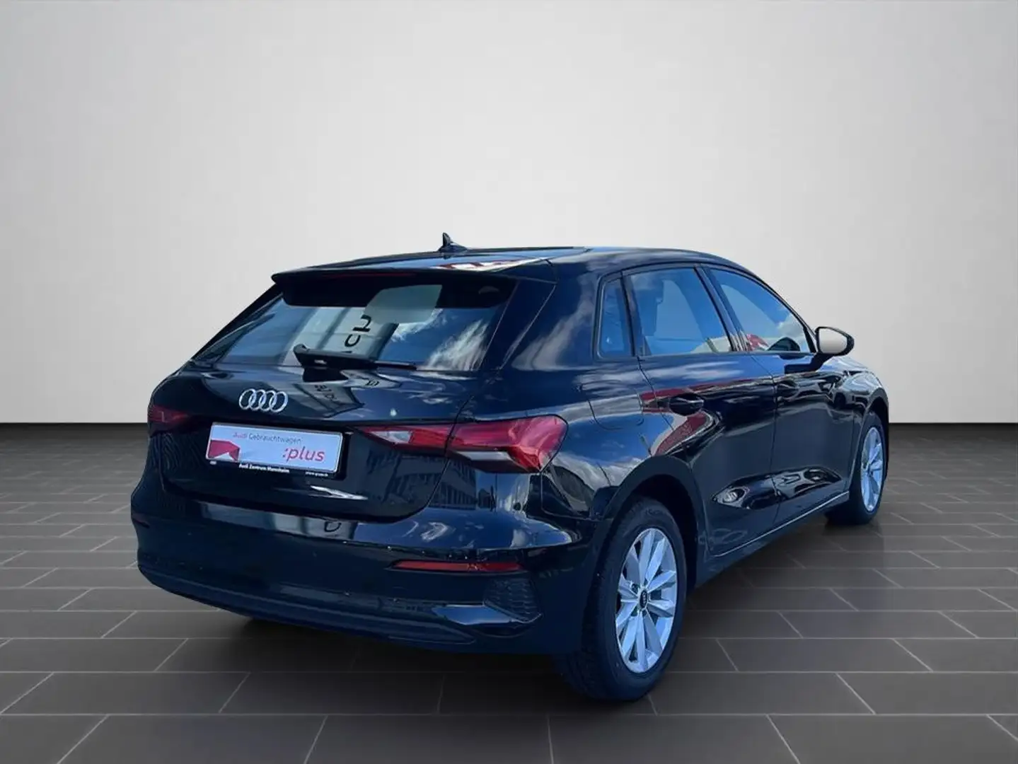Audi A3 30 TFSI S tronic SITZHZG NAVI PLUS Schwarz - 2