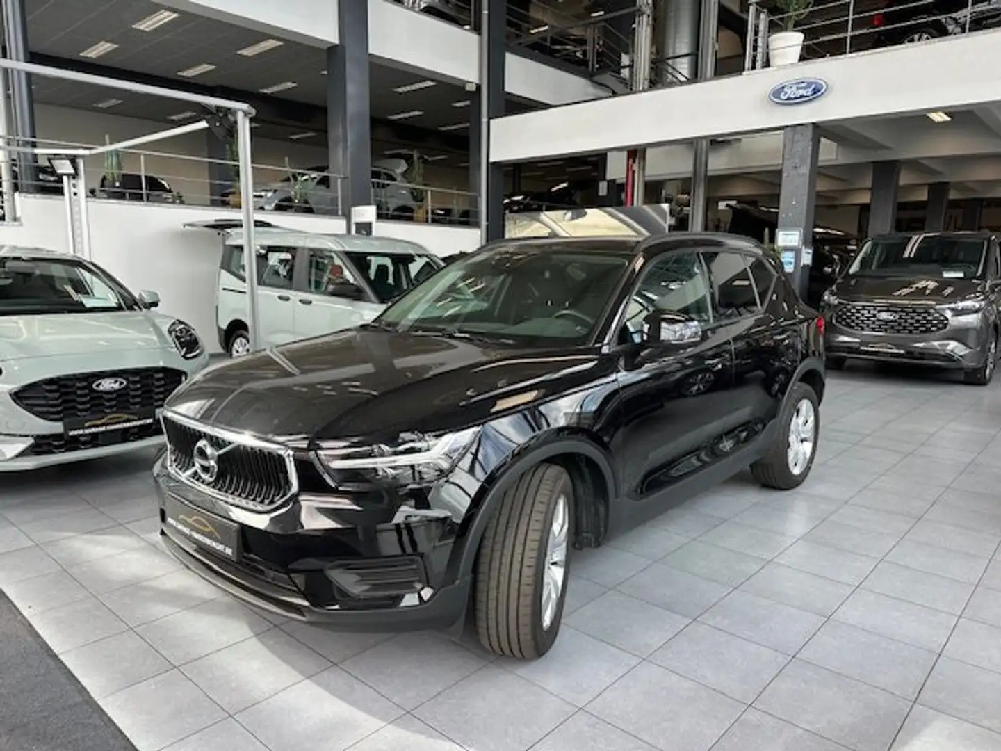 Volvo XC40 T3 BENZINE  AUTOMAAT SLECHTS 43000KM Nero - 2