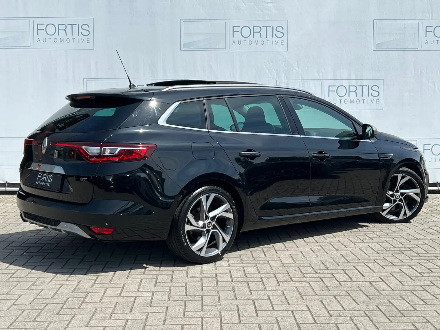 Renault Megane Estate 1.6 TCe GT PANODAK | STOELVERWARMING | LED Zwart - 2