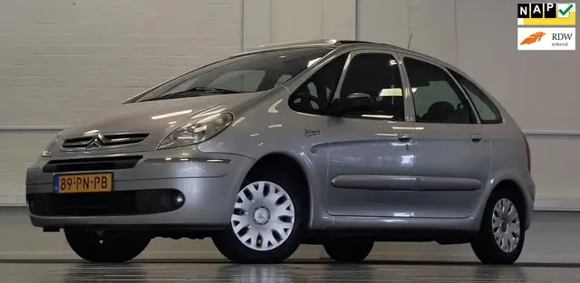 2004 Citroen Xsara Picasso in Grey for sale