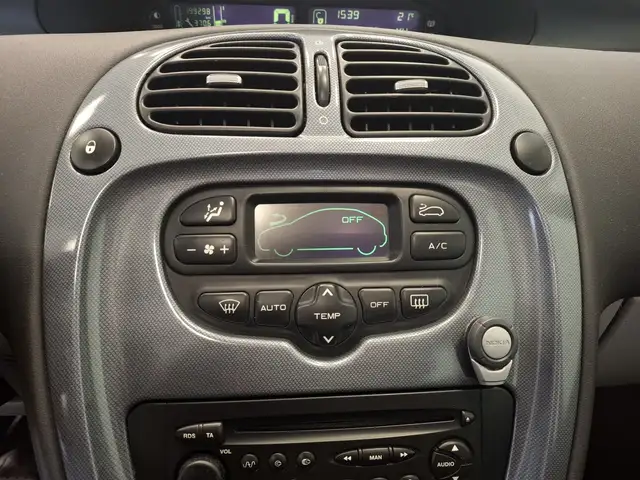 Citroen Xsara Picasso view 15
