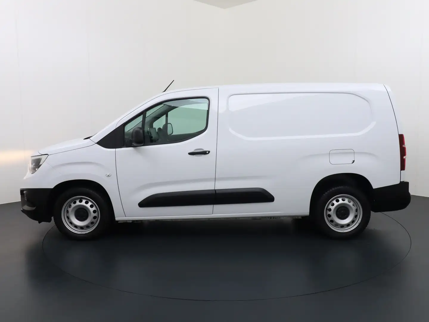 Opel Combo 1.5D L2H1 102PK, Cruise Control, Navigatie, Climat Wit - 2