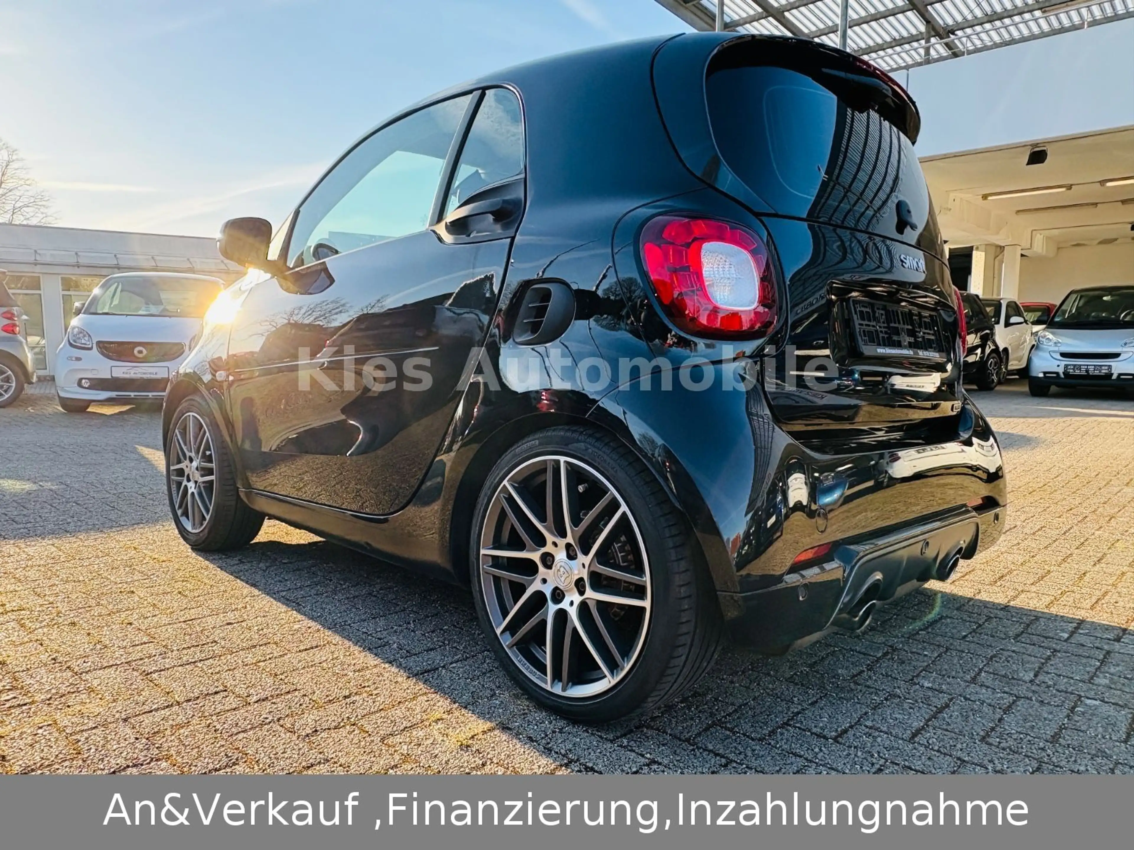 smart forTwo Brabus Xclusive 109Ps LEDER/JBL/NAVI/PANO — photo 4