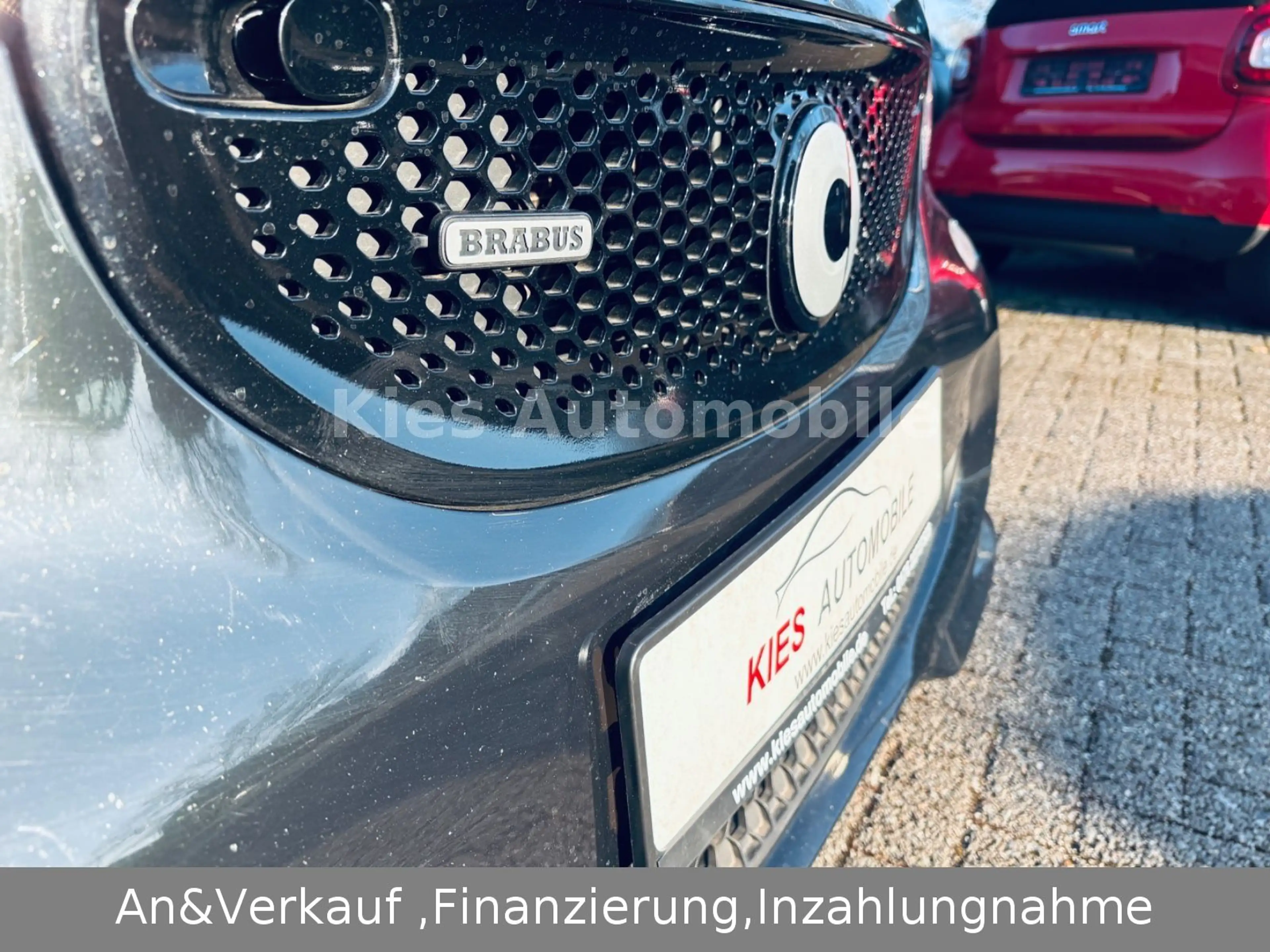 smart forTwo Brabus Xclusive 109Ps LEDER/JBL/NAVI/PANO — photo 9