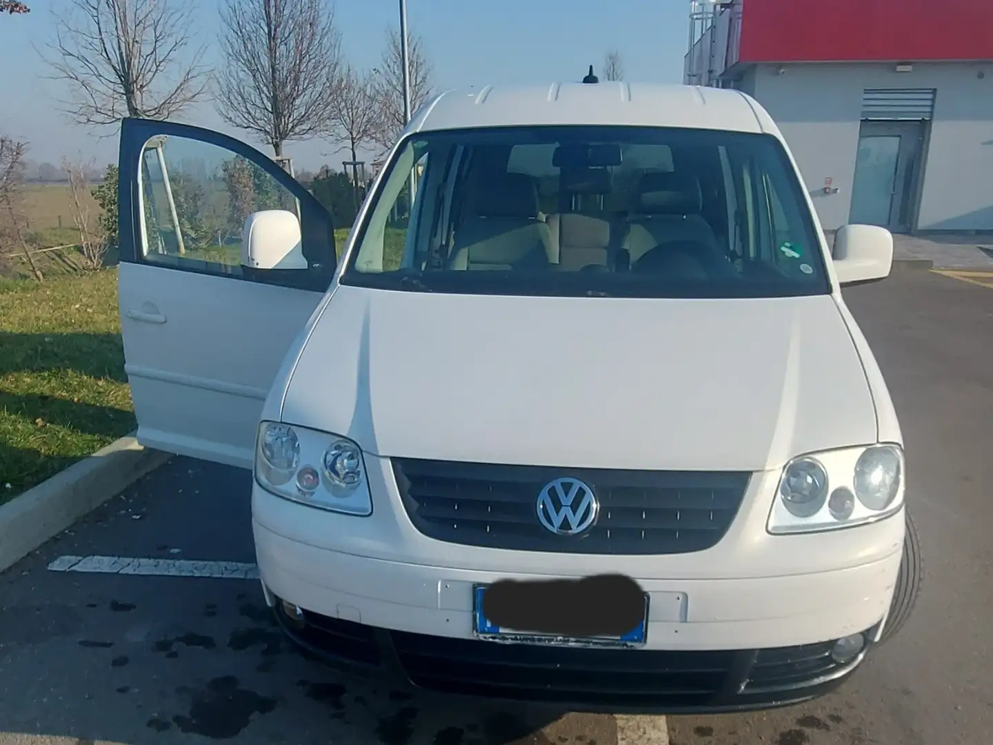 Volkswagen Touran 2.0 Trendline ecofuel Bianco - 1