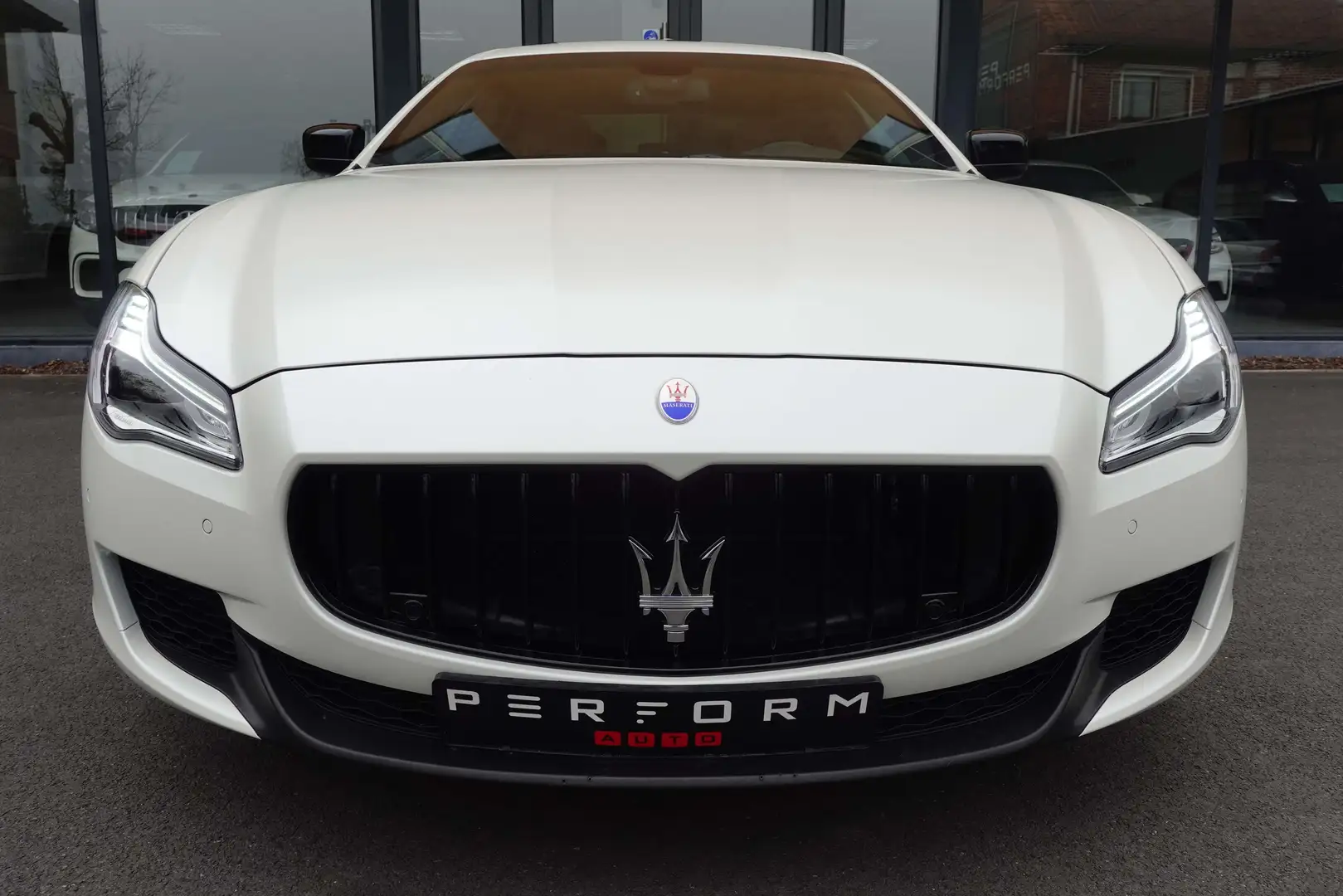 Maserati Quattroporte 3.0i Q4 V6 BENZINE*OPENDAK*VENTILATIE+ 1J GRNT Чорний - 2
