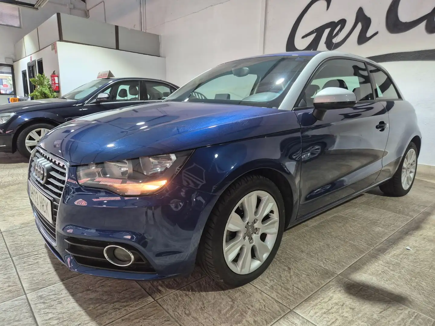 Audi A1 1.6TDI Ambition Azul - 2