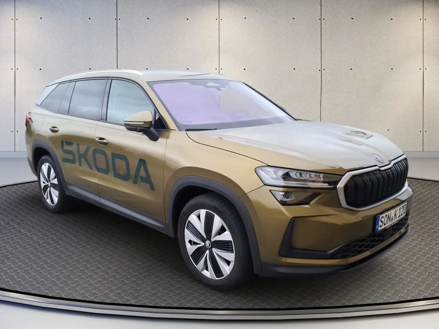 Skoda Kodiaq 2.0 TDI 110kW Selection Gold - 1