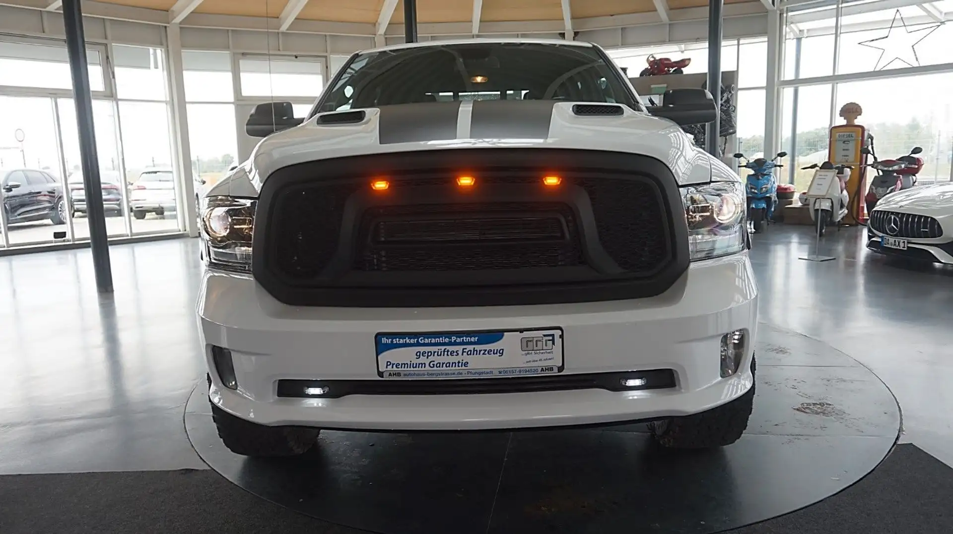 Dodge RAM 1500 HEMI 5.7 * Crew-Cab*4x4*hoch+breit*AHK Weiß - 2