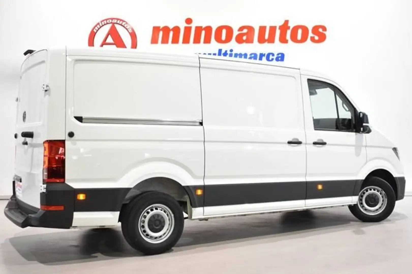 Volkswagen Crafter FURGÓN L3H1 2.0 TDI 140 CV Blanco - 2