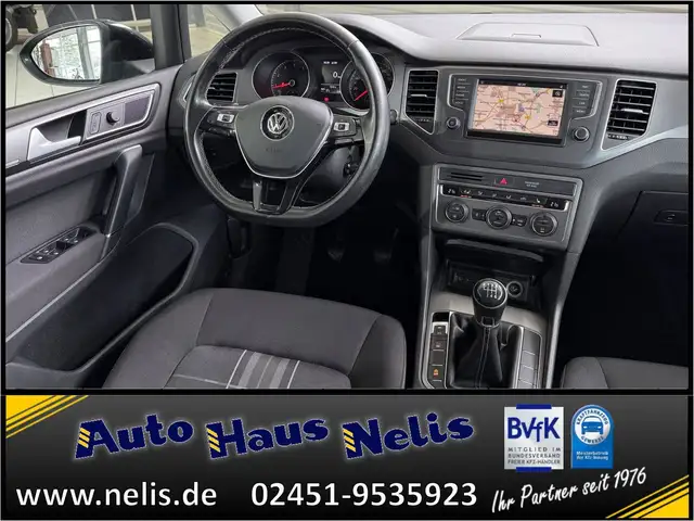 Volkswagen Golf Sportsvan view 10