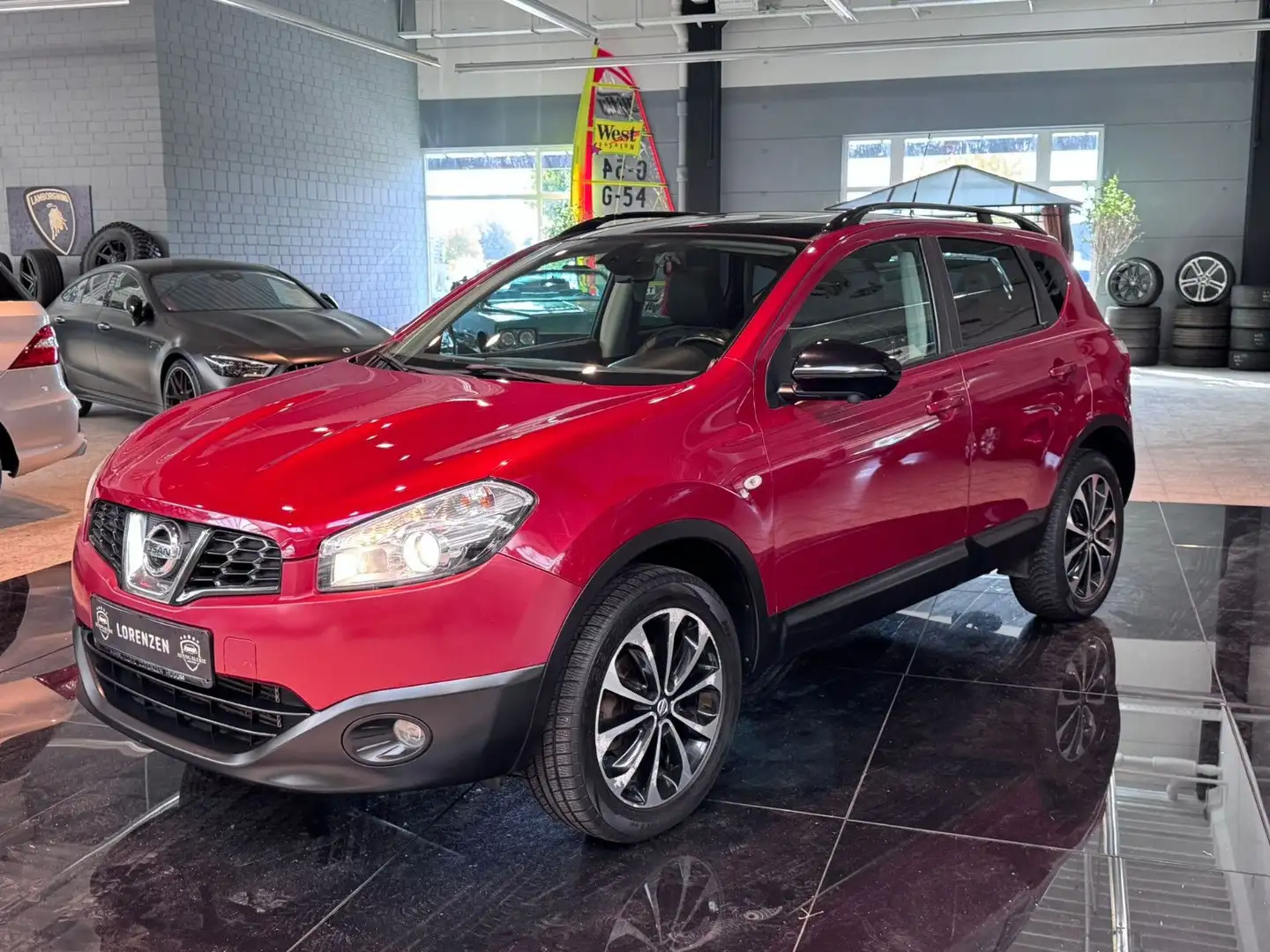 Nissan Qashqai 360 Kamera Navi Klima BT-Audio Pano Roşu - 1