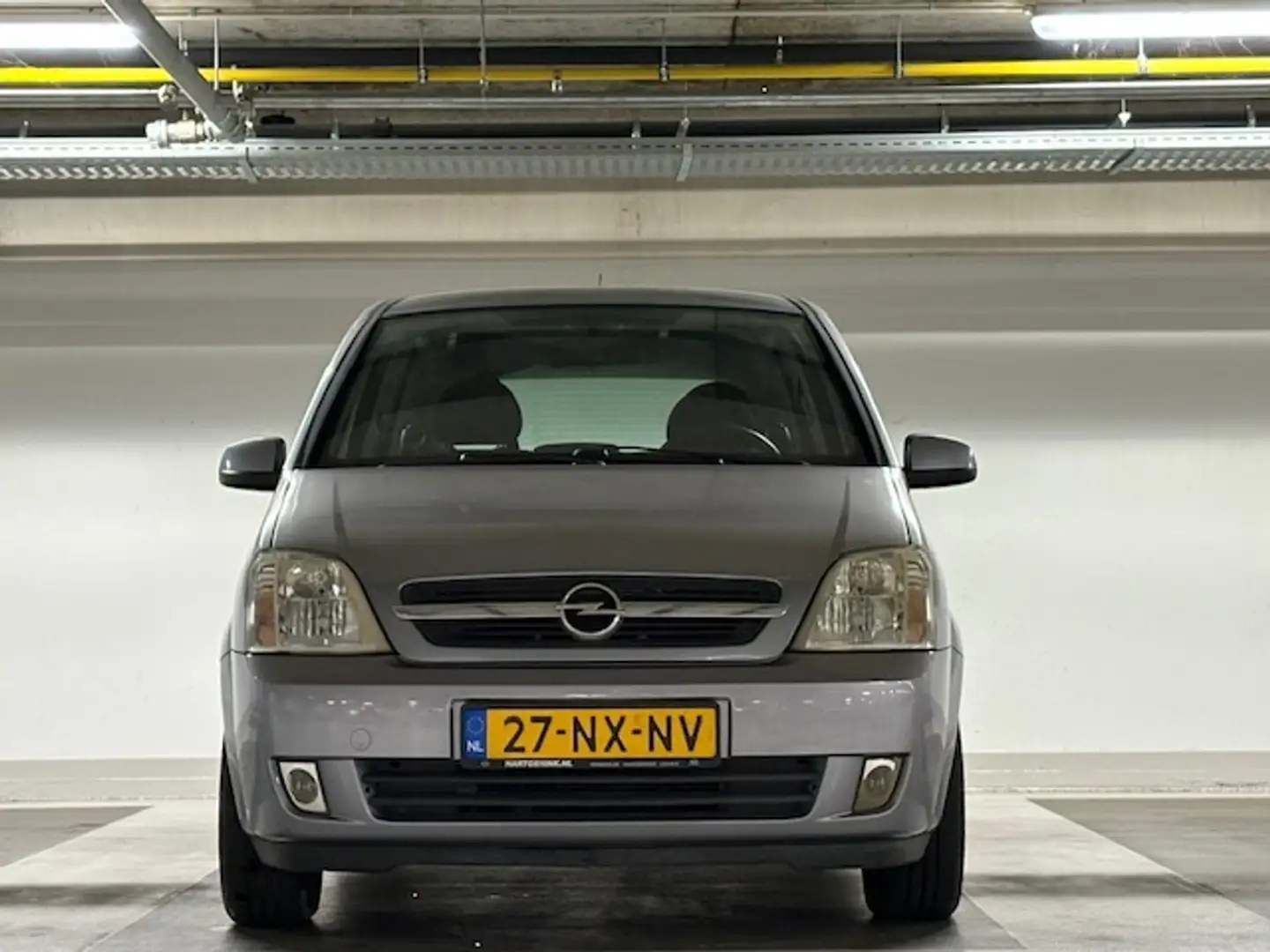 Opel Meriva 1.8-16V Cosmo - airco - nap - trekhaak Grijs - 2