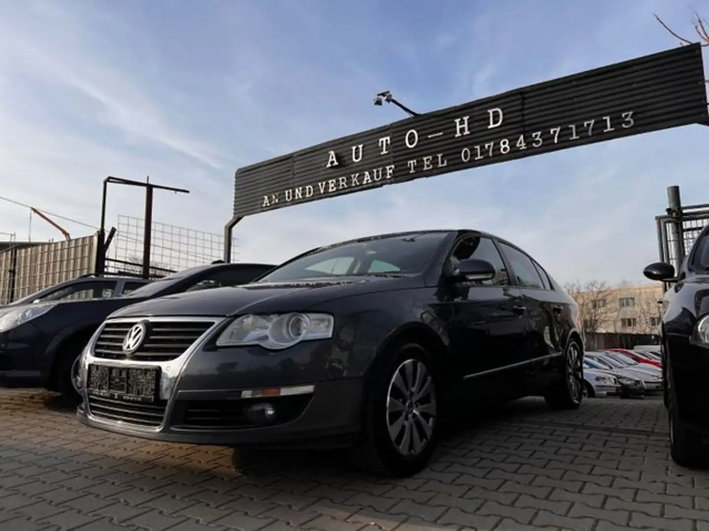 Volkswagen Passat Lim. Sportline,Tüv+ Kette Neu, Automatik, - 1