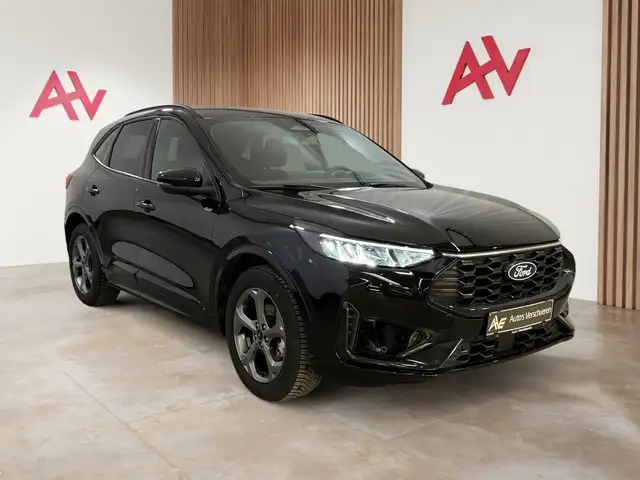 Ford Kuga view 3