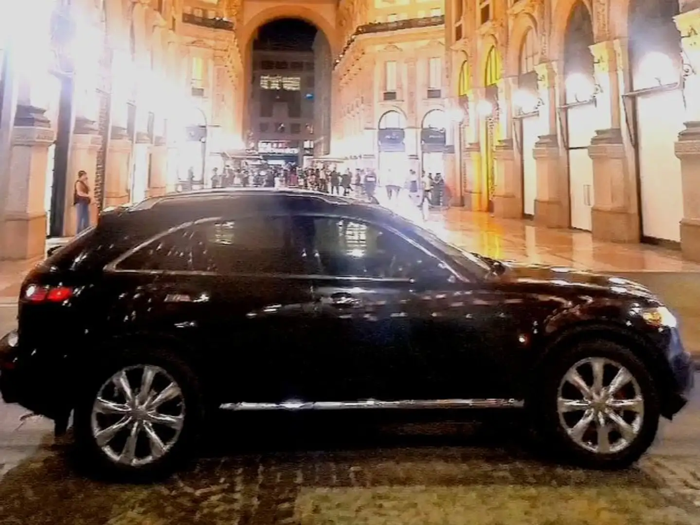 Infiniti FX 45 Zwart - 1