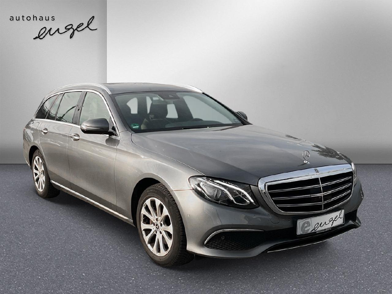 Mercedes-Benz E 200 E 200,LED,NAVI,DISCTRONIC,KAMERA,AHK,el.HECKKLAPPE — photo 4