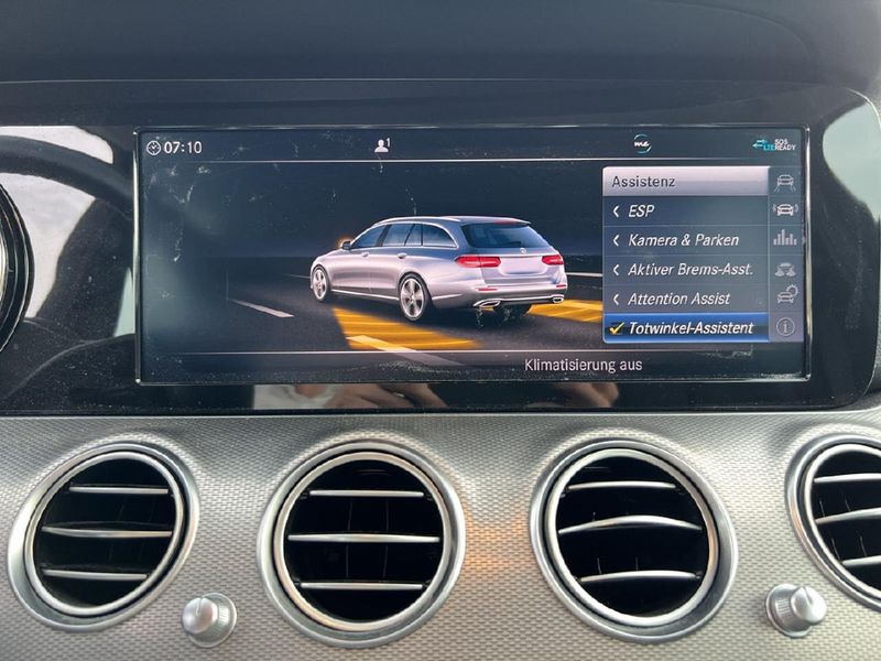 Mercedes-Benz E 200 E 200,LED,NAVI,DISCTRONIC,KAMERA,AHK,el.HECKKLAPPE — photo 11