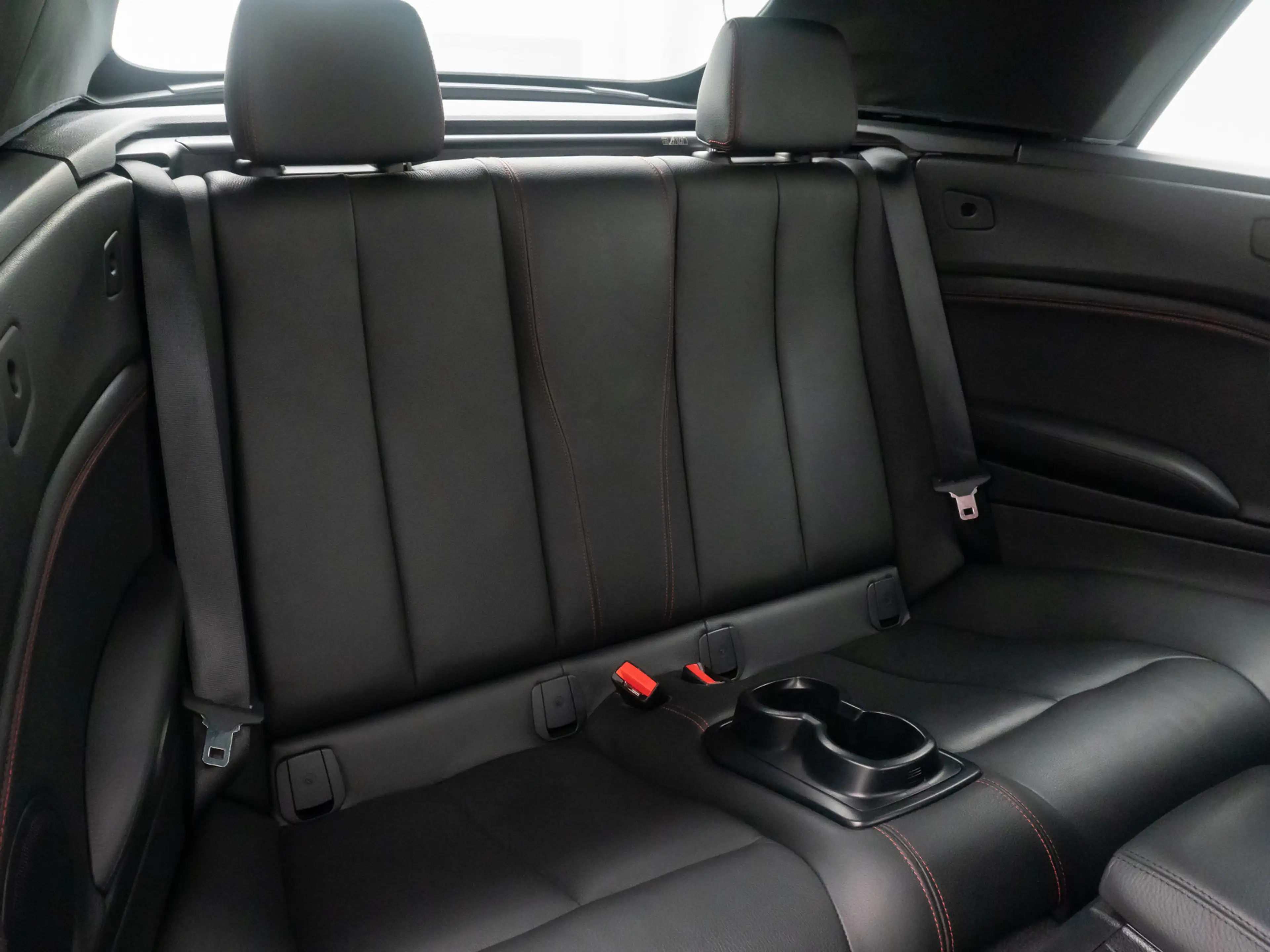 BMW 220 Cabrio Sport Line HiFi PDC Alarm Leder 18 — photo 25