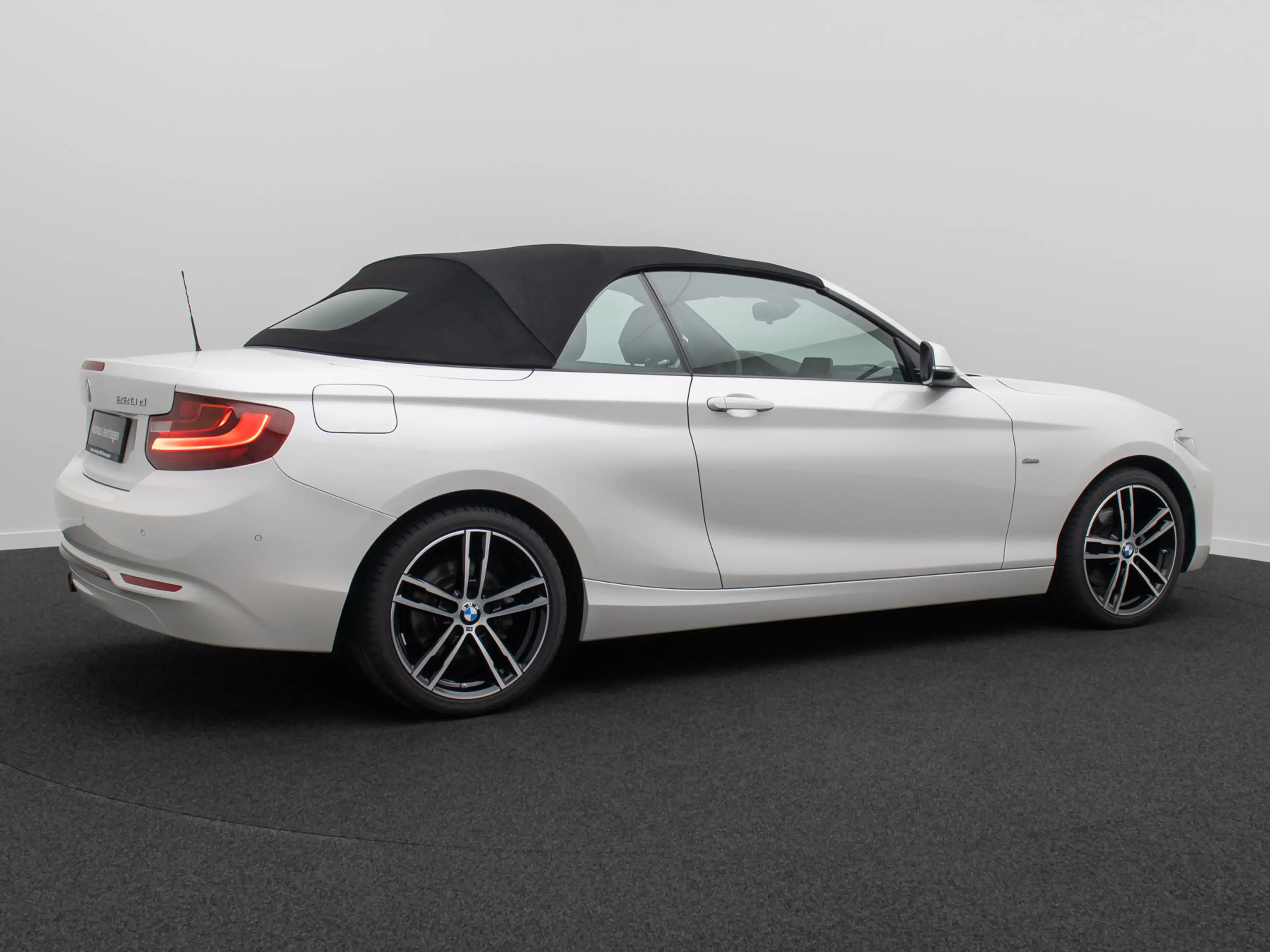BMW 220 Cabrio Sport Line HiFi PDC Alarm Leder 18 — photo 6